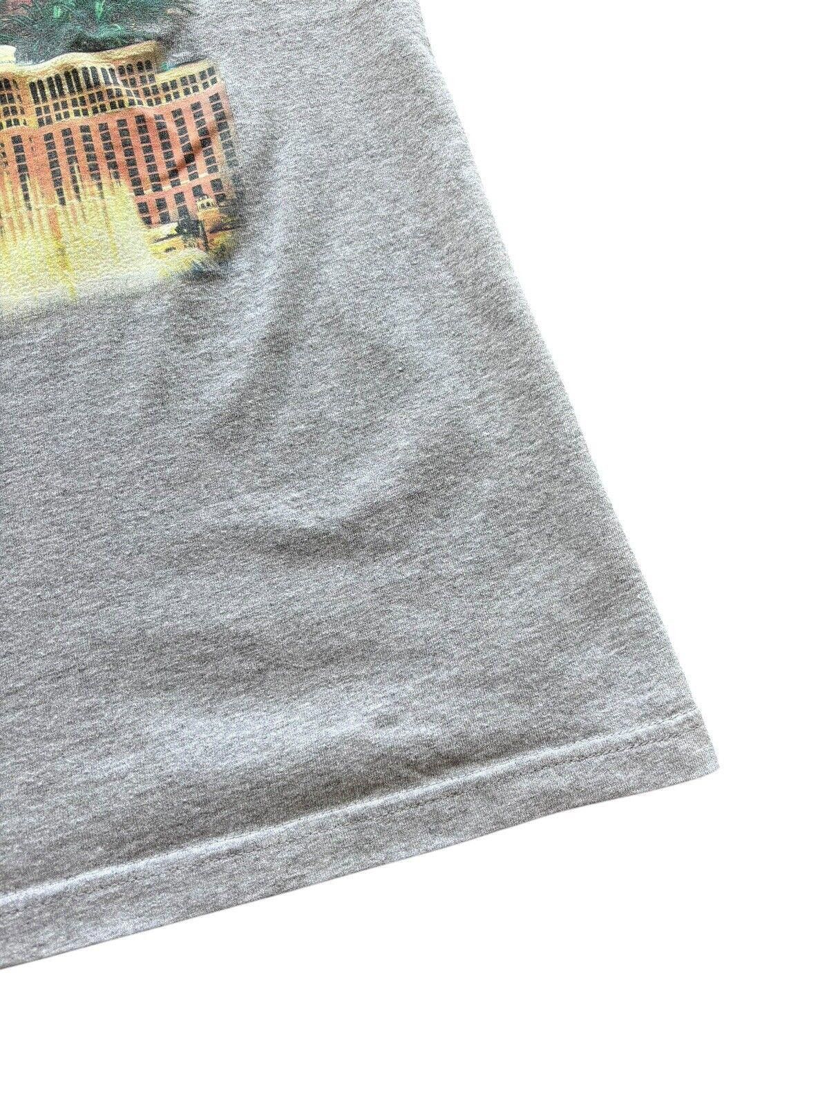 Vintage Vintage MGM Mirage Casinos Tank Top Large Las Vegas Size US L / EU 52-54 / 3 - 5 Thumbnail