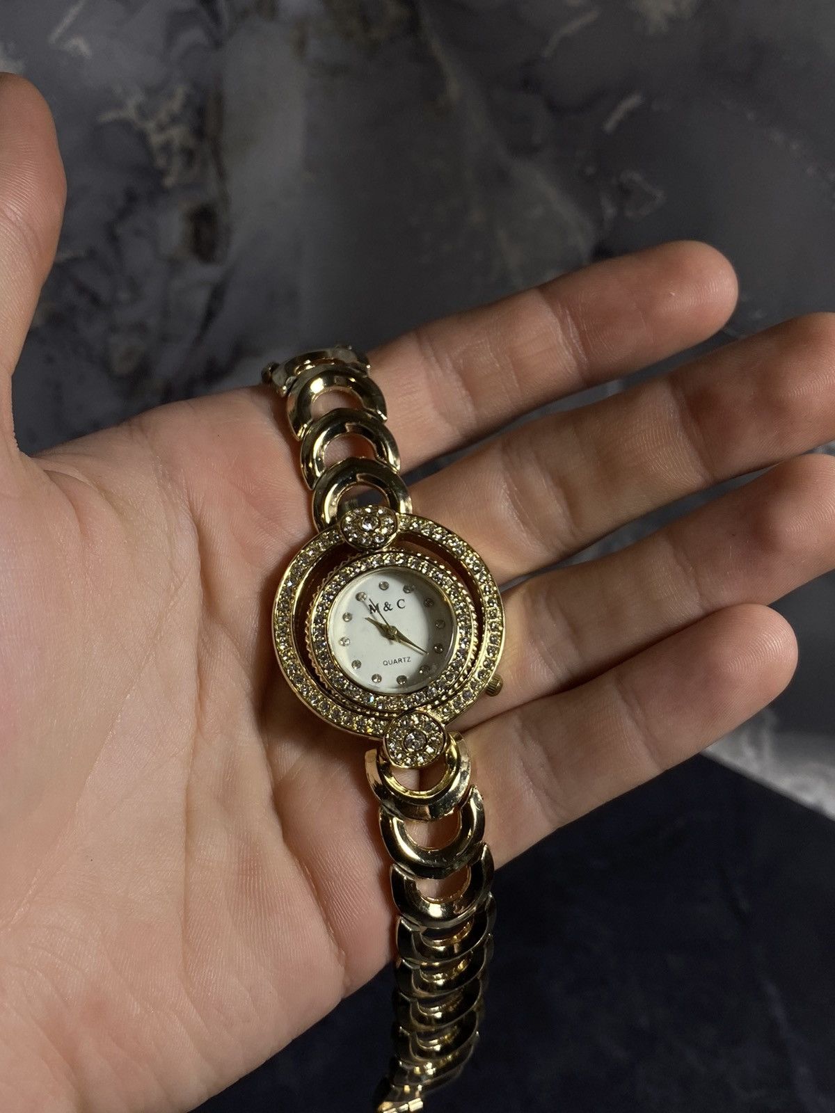 Jewelry Luxury crystal bracelet watch – Japanese brand Size ONE SIZE - 5 Thumbnail