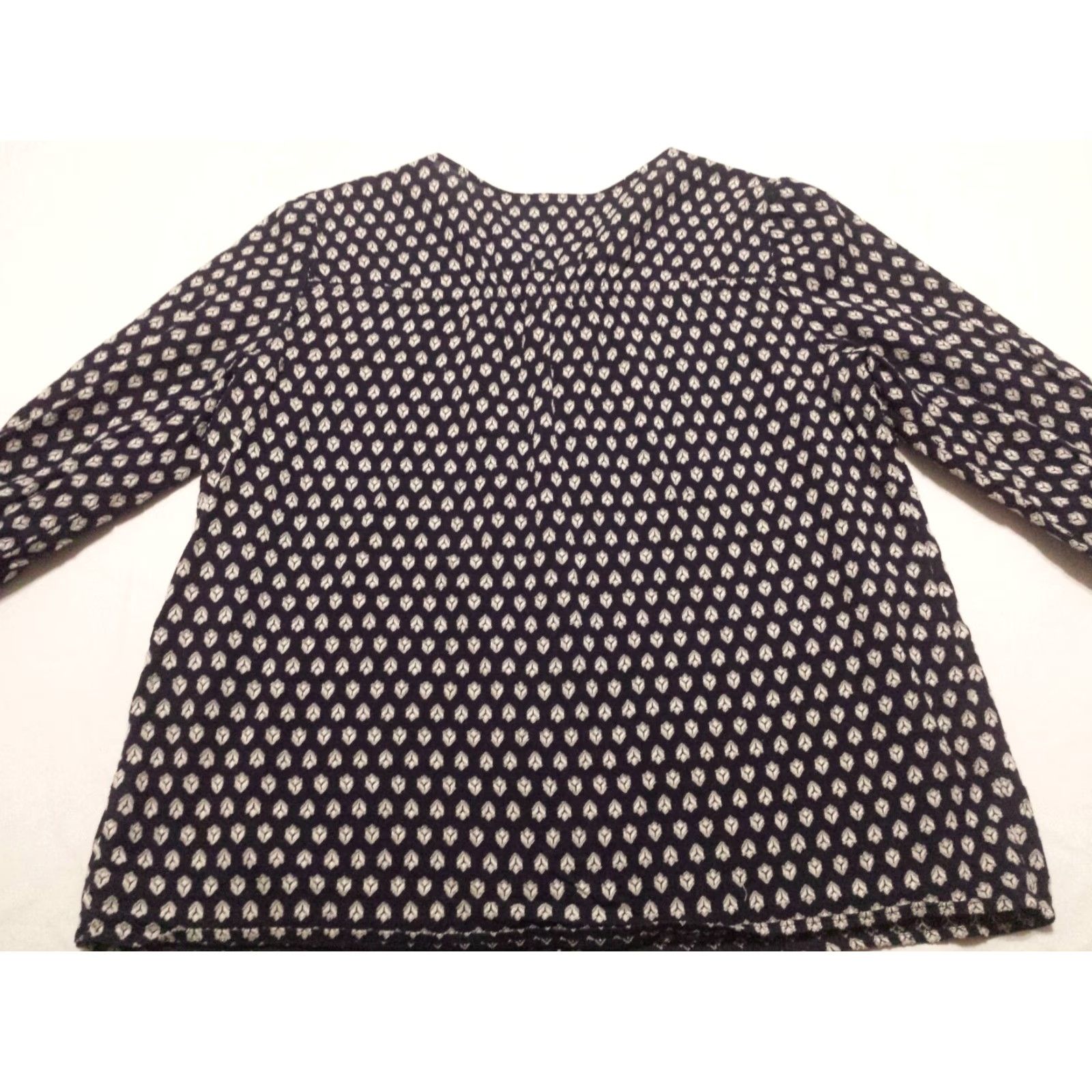 Talbots Talbots Shirt Geometric Button-Front 3/4 Sleeve Blue Round Neck Petite Medium Womens Size M / US 6-8 / IT 42-44 - 6 Thumbnail