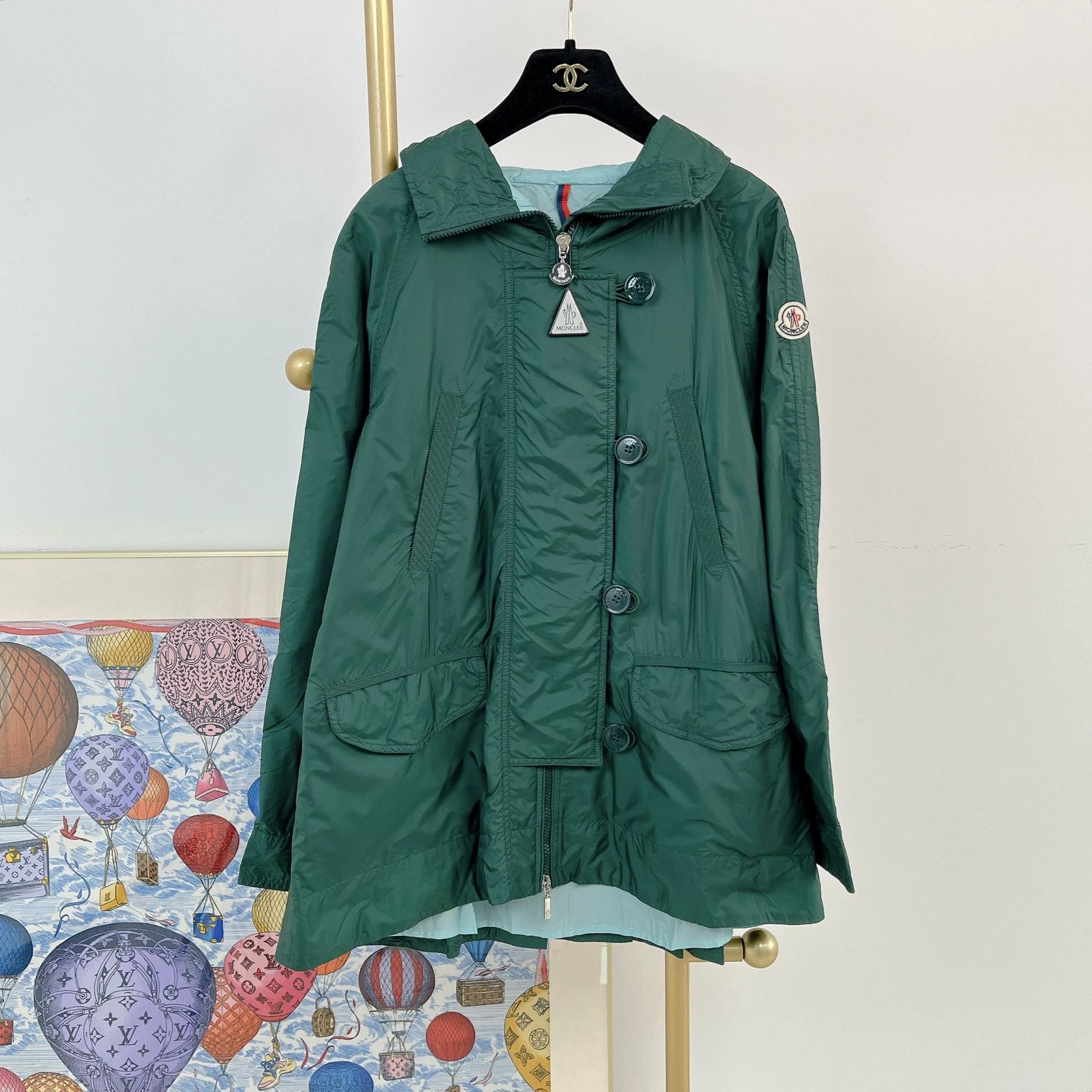 Moncler Moncler green nylon jacket size 1 Size S / US 4 / IT 40 - 1 Thumbnail