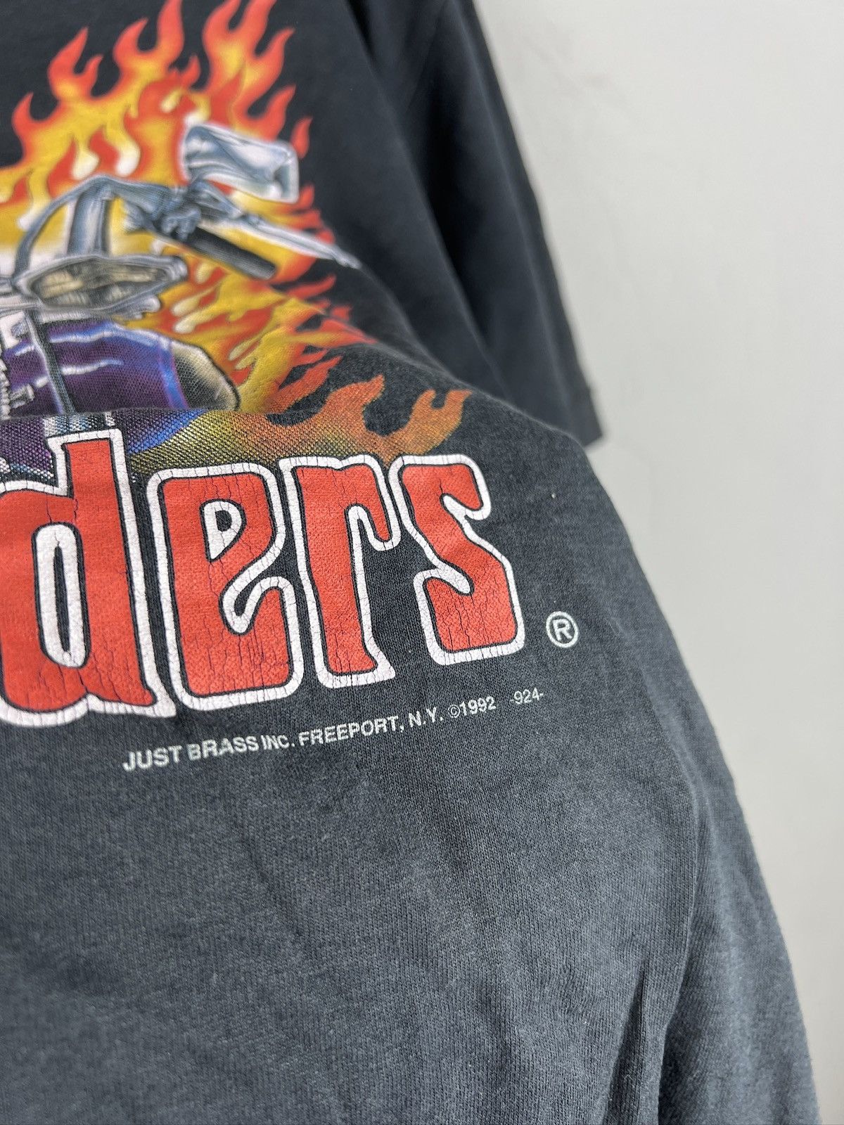 Vintage Easyriders 1992 Licensed Just Brass Single Stitch Tshirt Size US XL / EU 56 / 4 - 4 Thumbnail