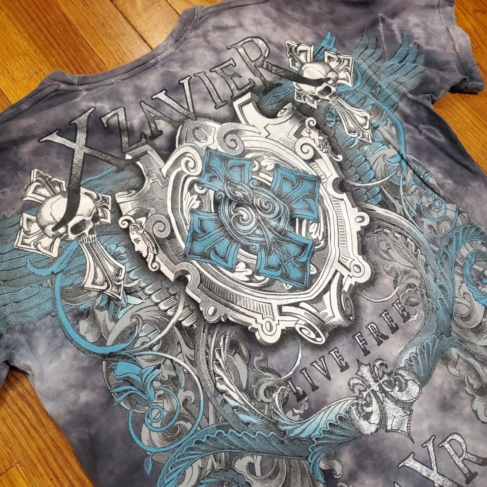 Olive Xzavier Shirt Mens XL Gray Live Free Cross Wings Rhinestone Biker Tee Skull Size US XL / EU 56 / 4 - 2 Thumbnail