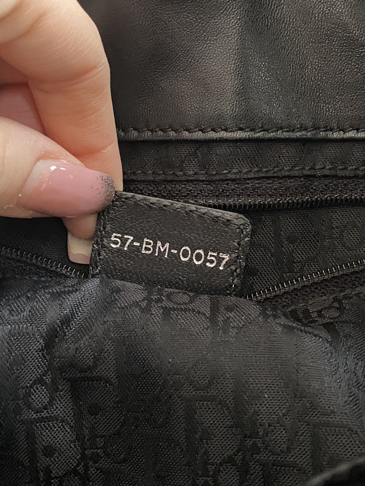 Dior × Vintage RARE‼️ AUTHENTIC DIOR CANNAGE QUILTED LAMBSKIN BUCKET BAG Size ONE SIZE - 6 Thumbnail