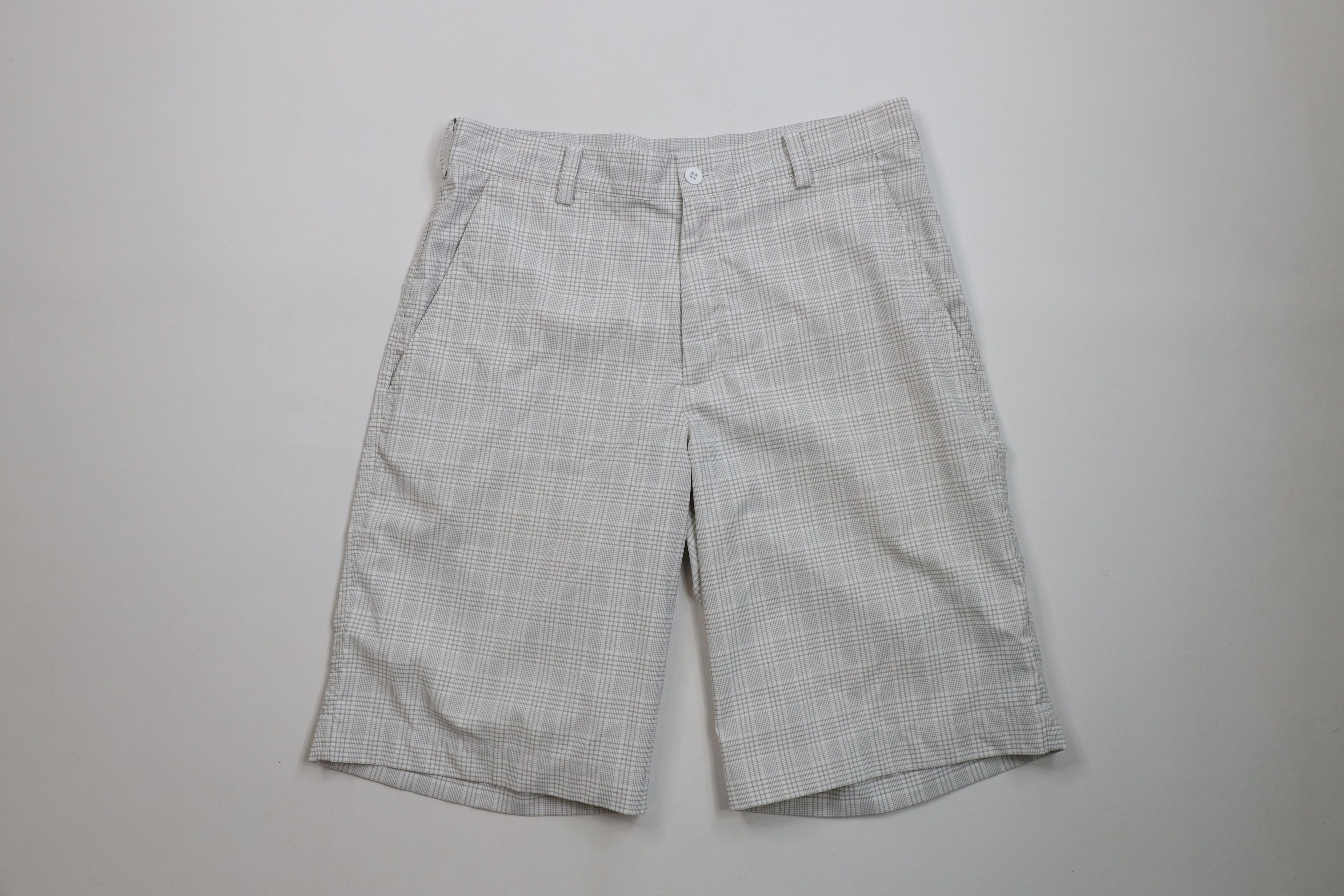 Nike × Vintage Nike Golf Front Tech Golfing Golf Chino Shorts Gray Plaid Size US 30 / EU 46 - 1 Thumbnail