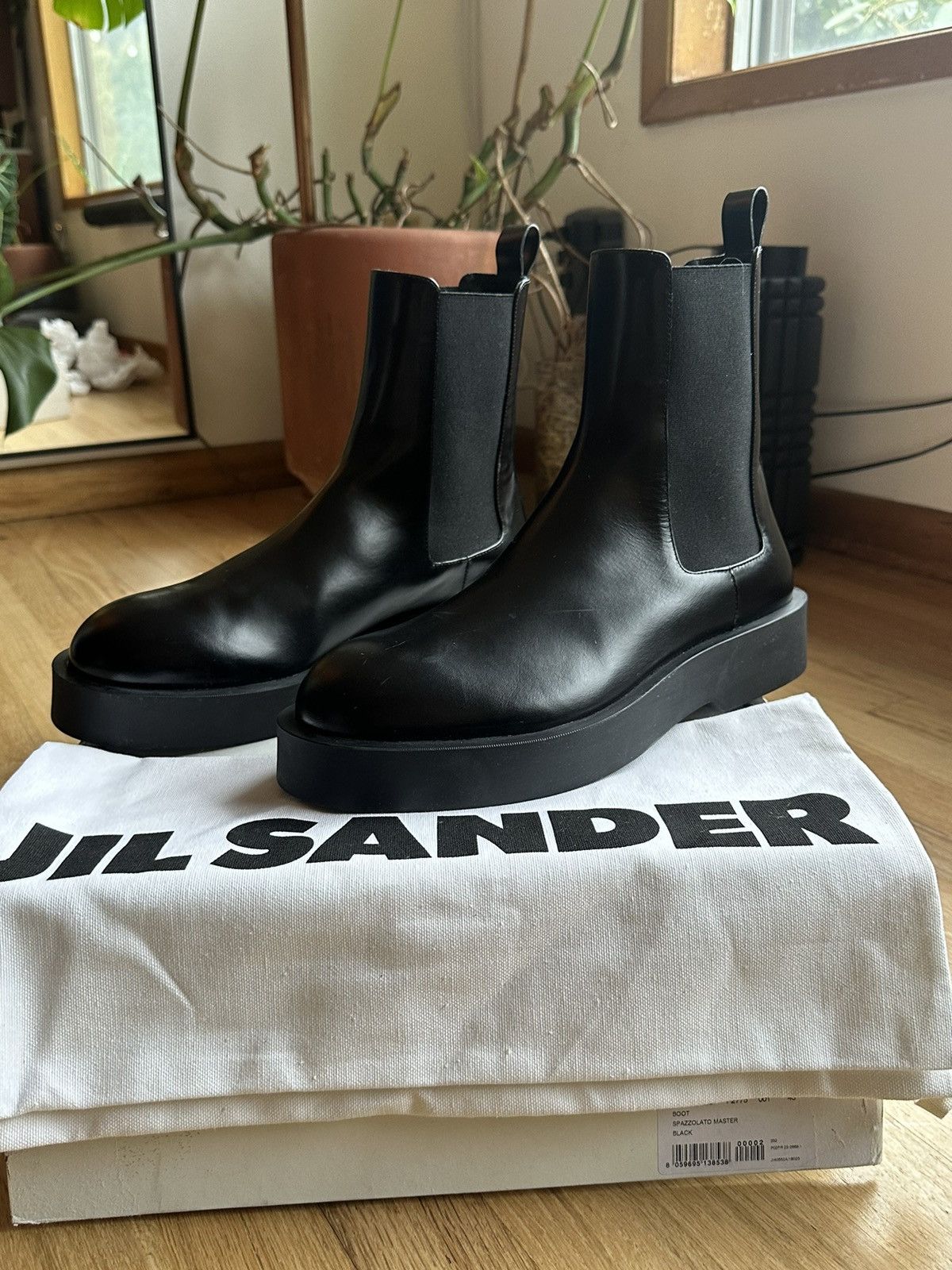 Jil Sander Jil Sander Round Toe Chelsea Boot Size US 10 / EU 43 - 5 Thumbnail