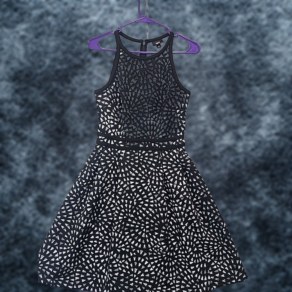 Mossimo Mossimo Geometric Print A-line Mini Dress Black White Women's XS Sleeveless Round Neck Zip Glitter Lined Casual Office Party/Cocktail Vintage No Size XS / US 0-2 / IT 36-38 - 1 Thumbnail