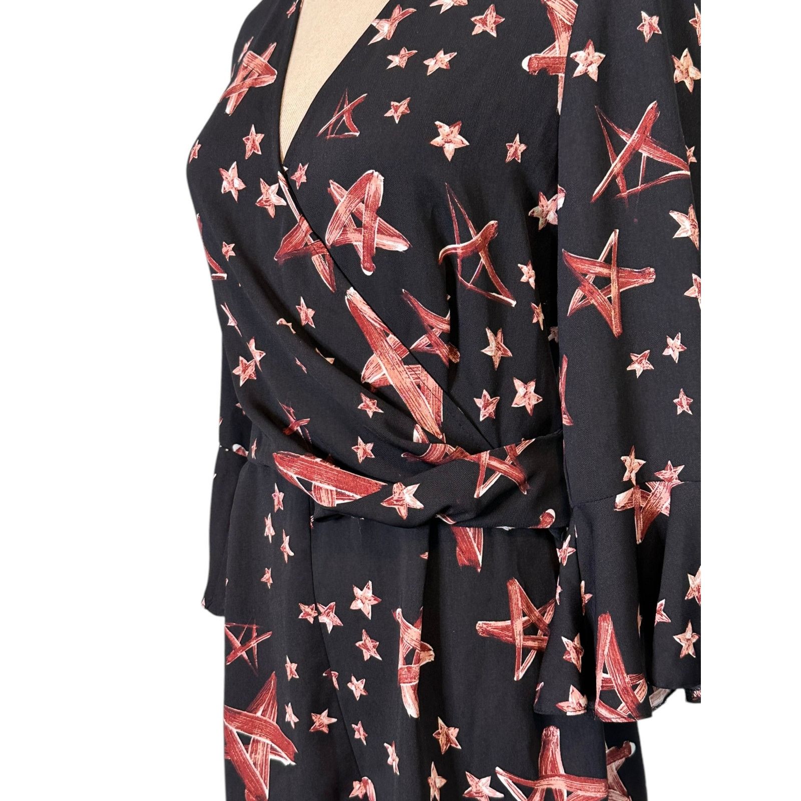 Topshop Topshop black brown stars print 3/4 sleeves romper size 4 Size 27" / US 4 / IT 40 - 6 Thumbnail