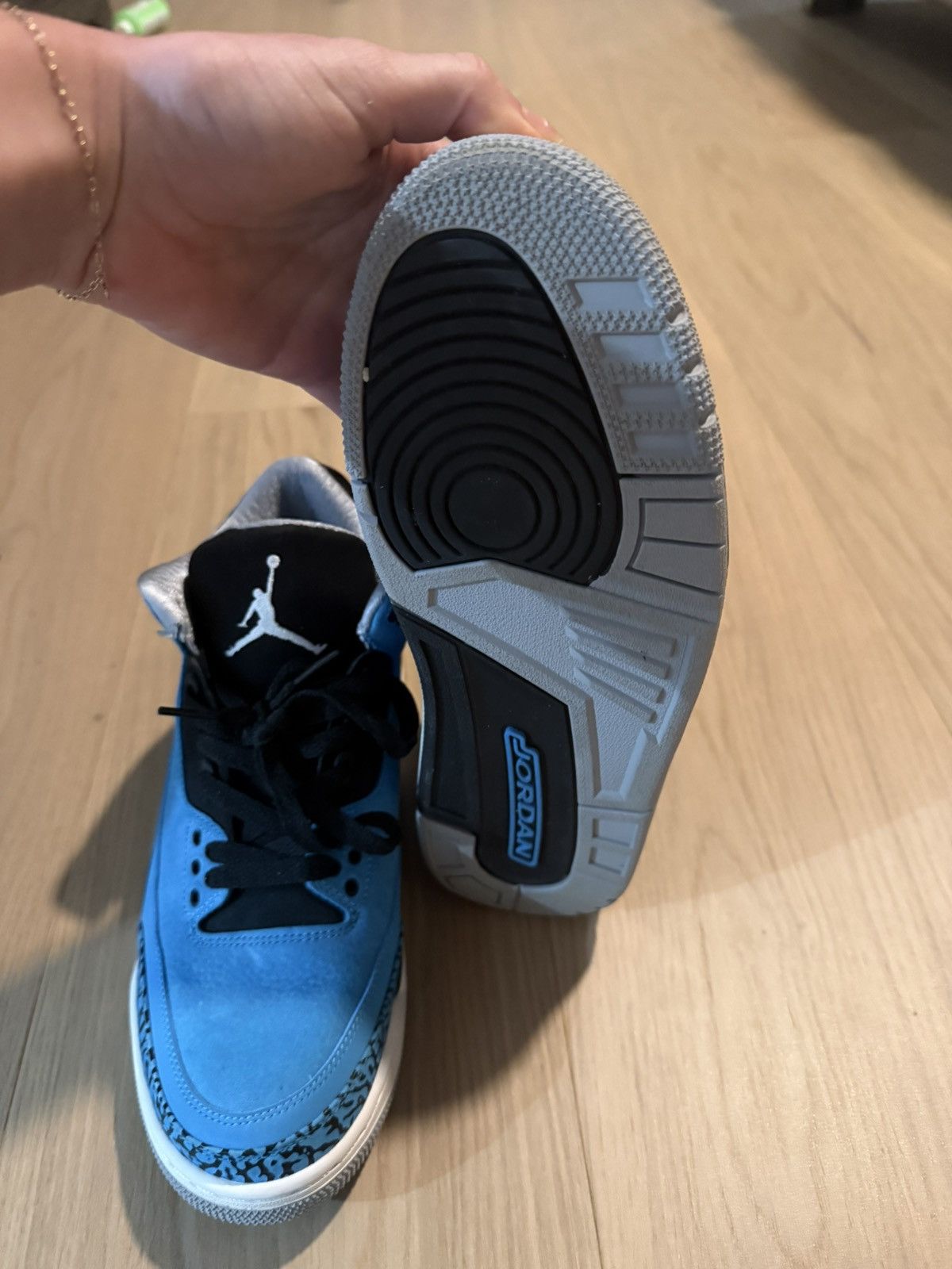 Jordan Brand Retro 3 Powder Blue Size US 8.5 / EU 41-42 - 3 Thumbnail