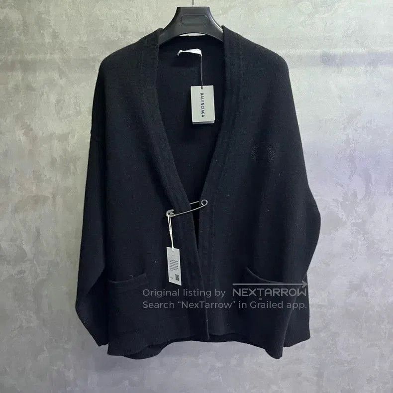 Balenciaga Balenciaga Black Pin-Decorated Wool Cardigan. Size US S / EU 44-46 / 1 - 1 Thumbnail