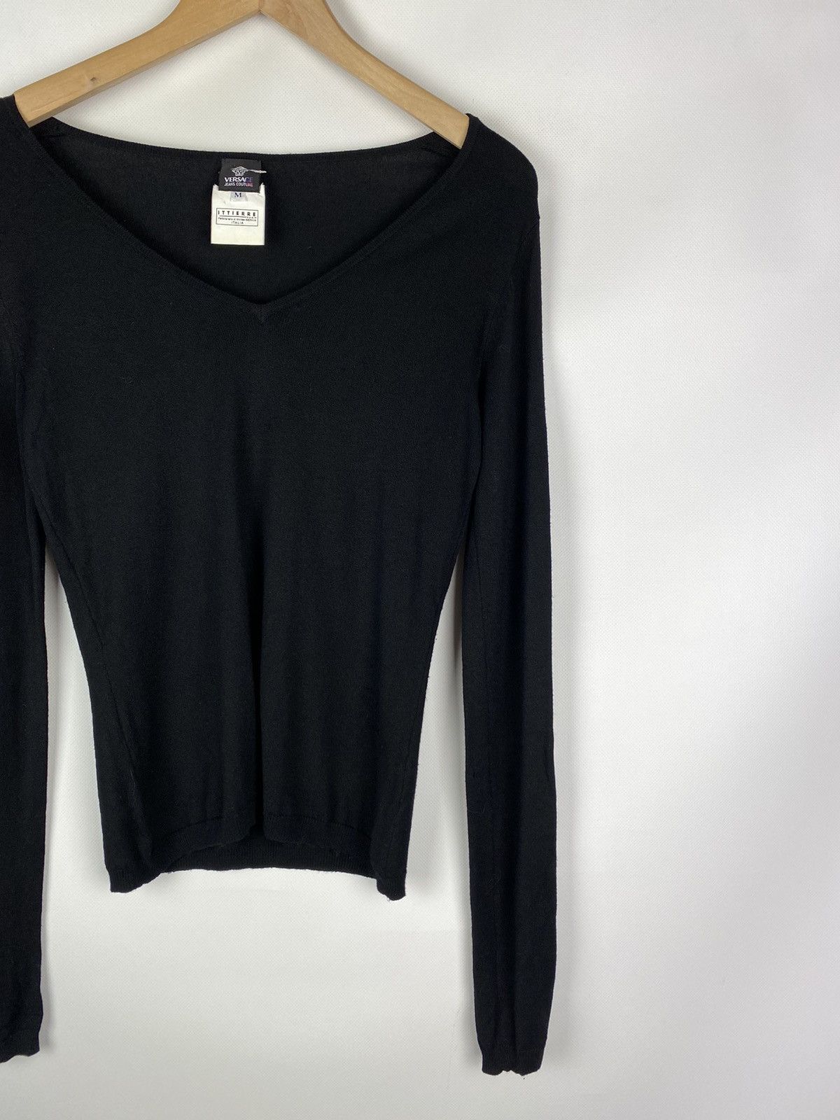 Versace Jeans Couture × Vintage Versace Jeans Couture vintage ladies v-neck sweater pullover Size M / US 6-8 / IT 42-44 - 3 Thumbnail