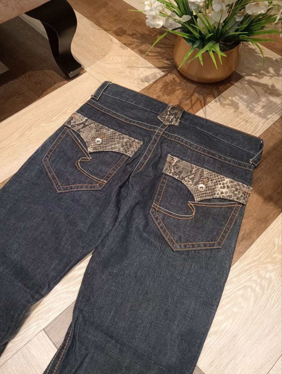 semanticdesign SEMANTIC DESIGN JAPAN INDIGO DENIM FLARED PANTS Size US 34 / EU 50 - 10 Thumbnail