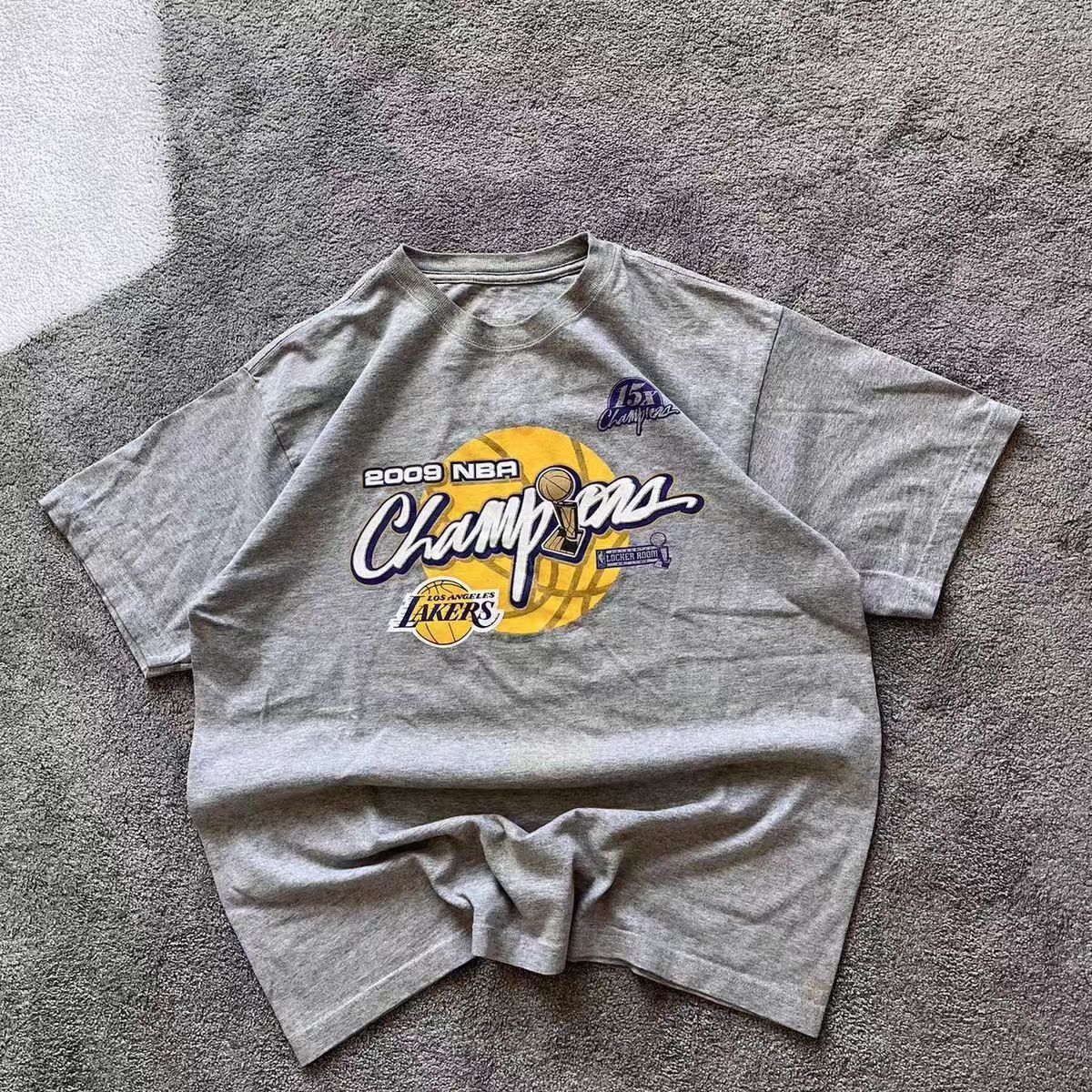 Vintage NBA Championship Commemorative Short-Sleeve T-Shirt Size US L / EU 52-54 / 3 - 1 Thumbnail