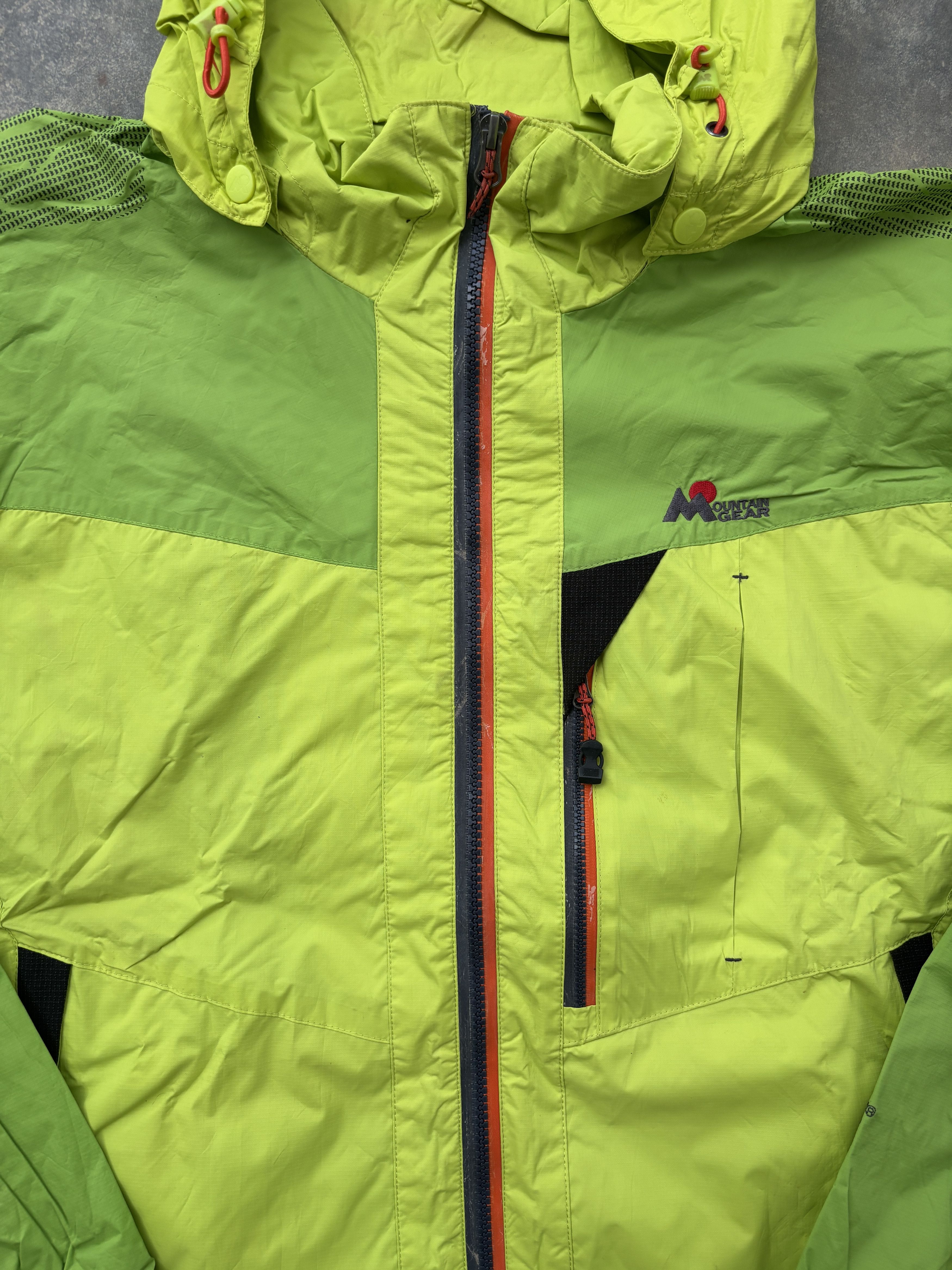 Other Mountain Gear Green Hiking Jacket Size US M / EU 48-50 / 2 - 5 Thumbnail