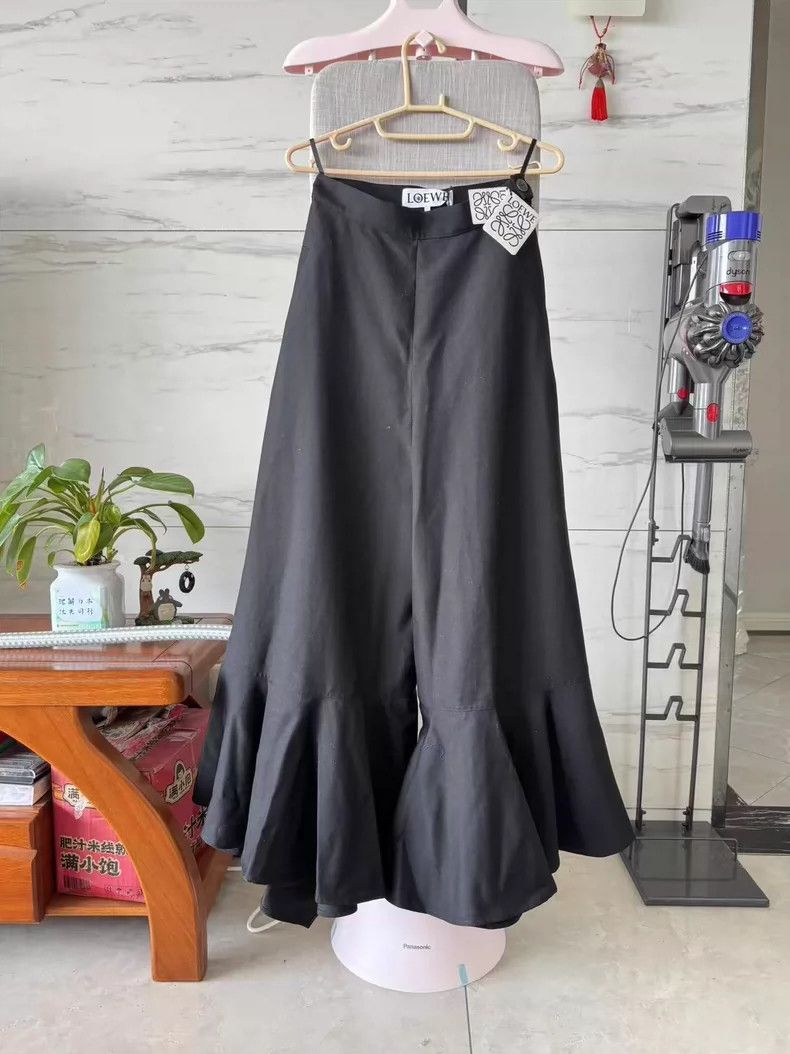 Loewe LOEWE Designer Skirt Pants Never Worn Size 36-dmc Size US 36 / EU 52 - 1 Thumbnail