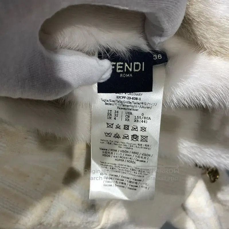 Fendi Fendi White Mink Fur Women's Jacket . Size S / US 4 / IT 40 - 4 Thumbnail