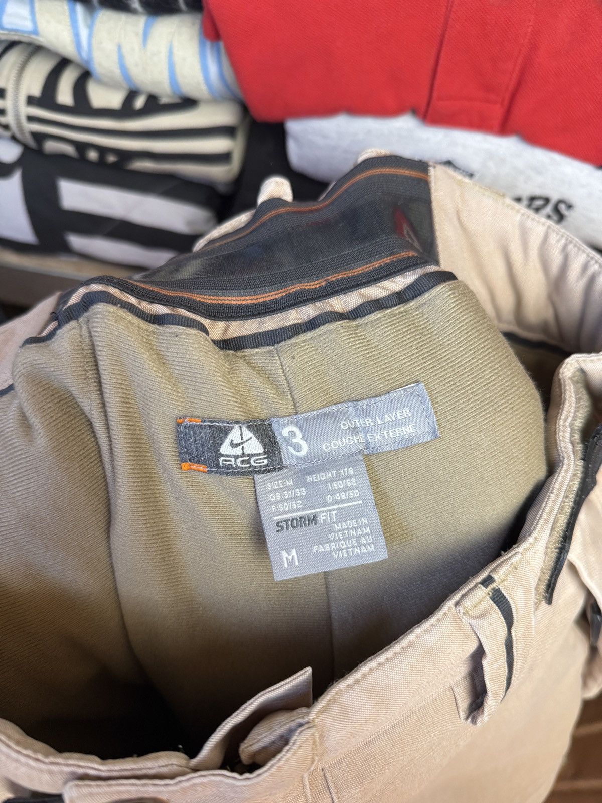 Nike ACG Vintage Nike ACG Ski Pants Outdoor 2000s Logo Snowboard Y2k Size US 34 / EU 50 - 13 Thumbnail
