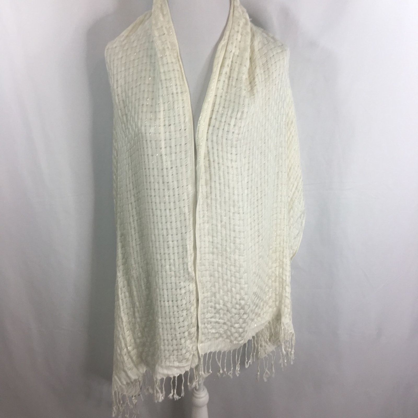 Apt. 9 NWT Apt. 9 Women's Scarf Fringe Ends Ivory Silver Size ONE SIZE - 2 Thumbnail