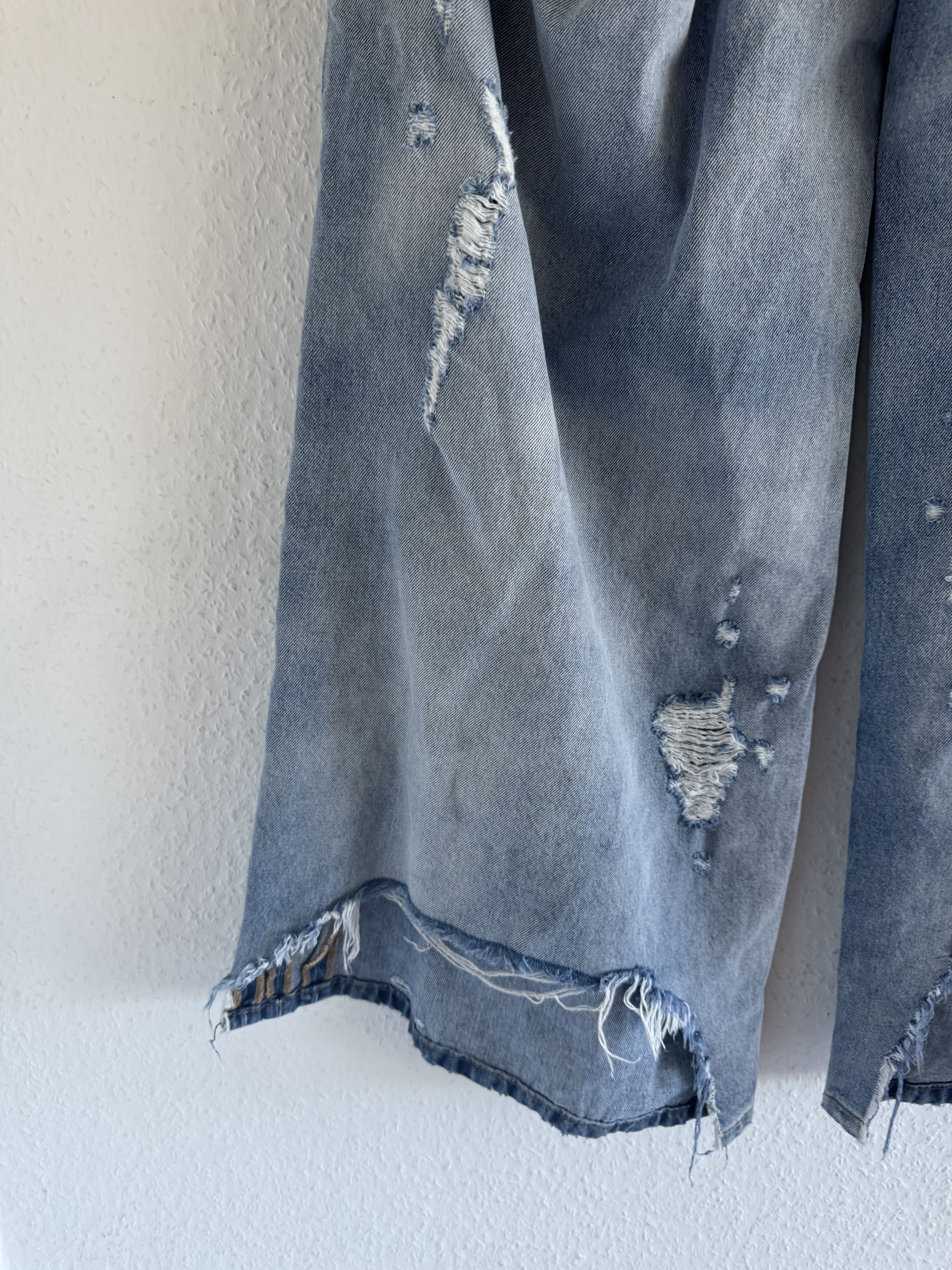 Vetements Destroyed wash denim pants Size US 32 / EU 48 - 13 Thumbnail