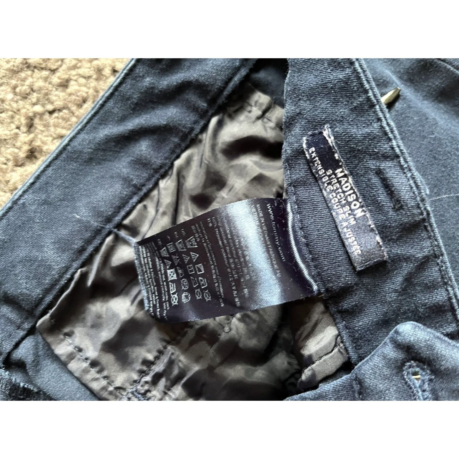 Tommy Hilfiger VINTAGE Tommy Hilfiger Shirt Women Size 10 Navy Blue Madison Stretch Slim Leg Crop Ankle Pant Casual Size 32" / US 10 / IT 46 - 6 Thumbnail