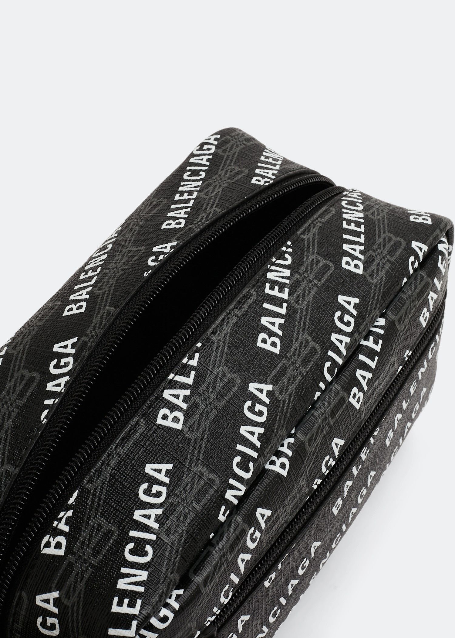 Balenciaga o1la1rc1a0824 Size: OS / Hour Wallet in Navy Size ONE SIZE - 3 Thumbnail