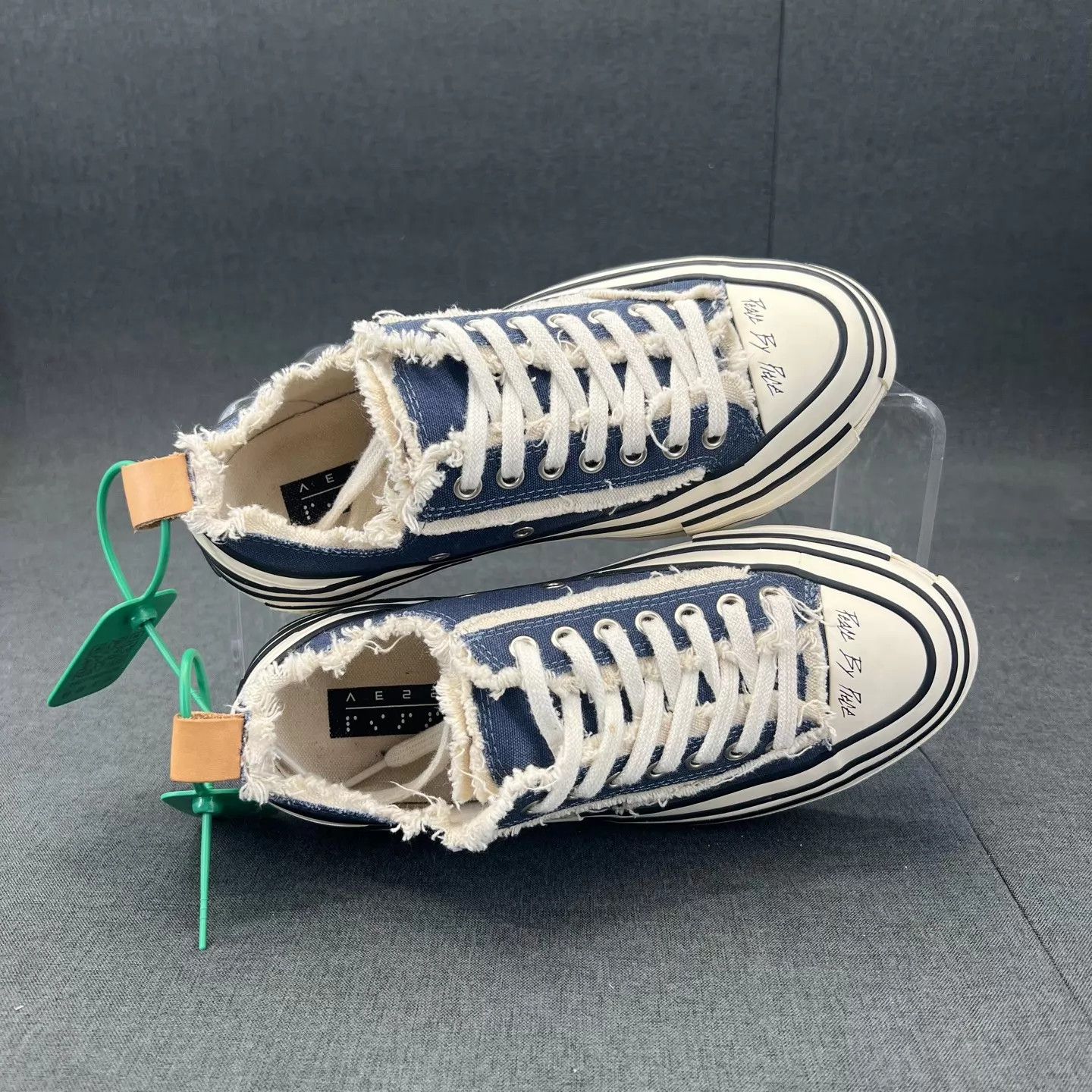 Other Vanness Wu Navy 38 with box Near New Size US 7.5 / IT 37.5 - 7 Thumbnail