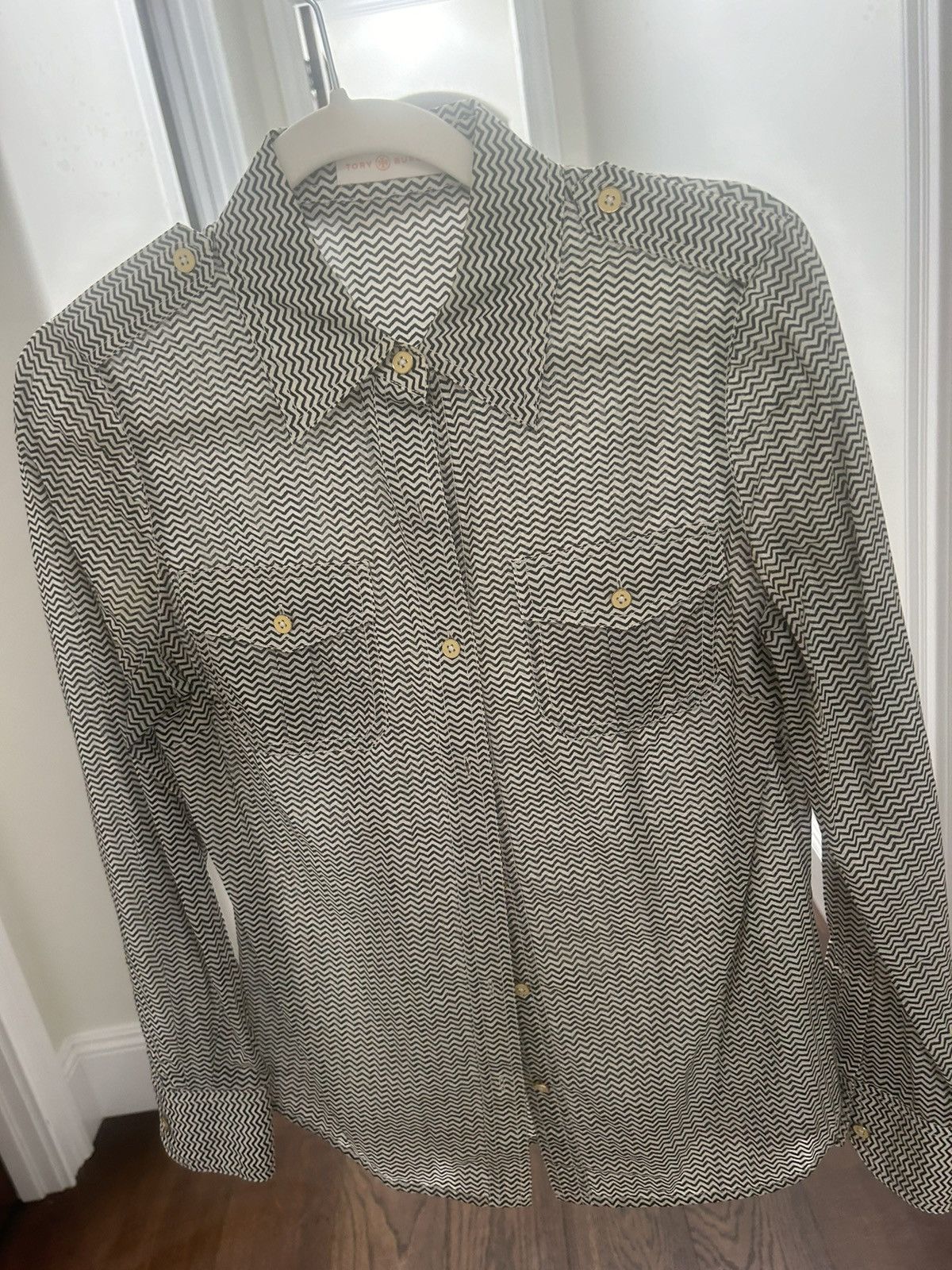 Tory Burch *VINTAGE* Tory Burch button up Size S / US 4 / IT 40 - 3 Thumbnail
