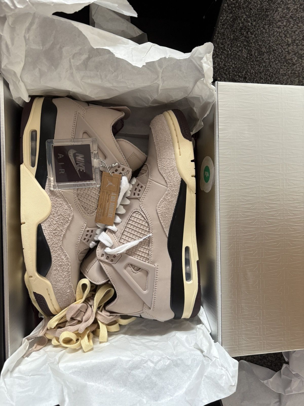 Jordan Brand × Nike Jordan 4 ‘ A Ma Maniére While You Where Sleeping’ Size US 10.5 / EU 43-44 - 1 Thumbnail