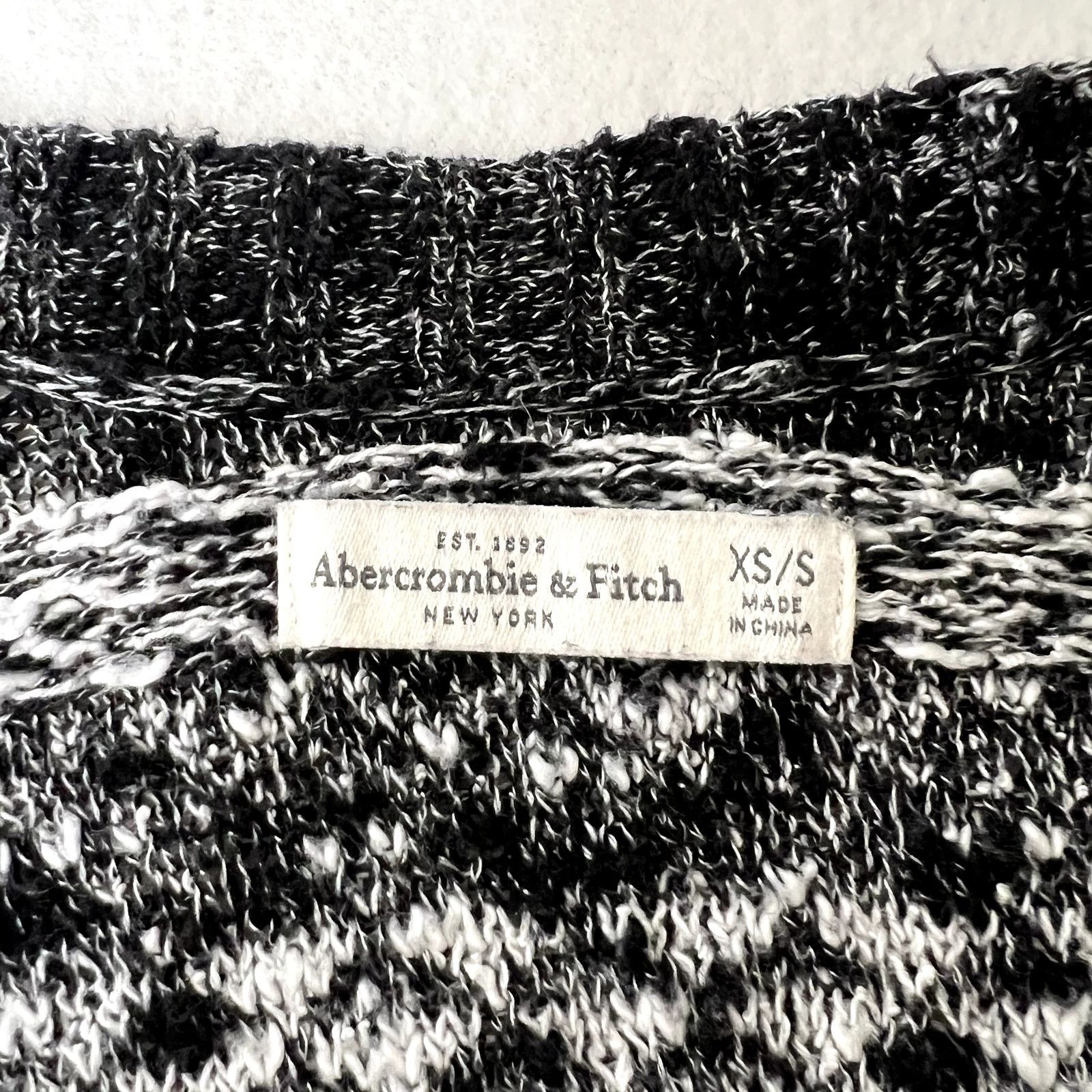 Abercrombie & Fitch Abercrombie & Fitch Knit Striped Button Cardigan Sweater Size XS / US 0-2 / IT 36-38 - 6 Thumbnail