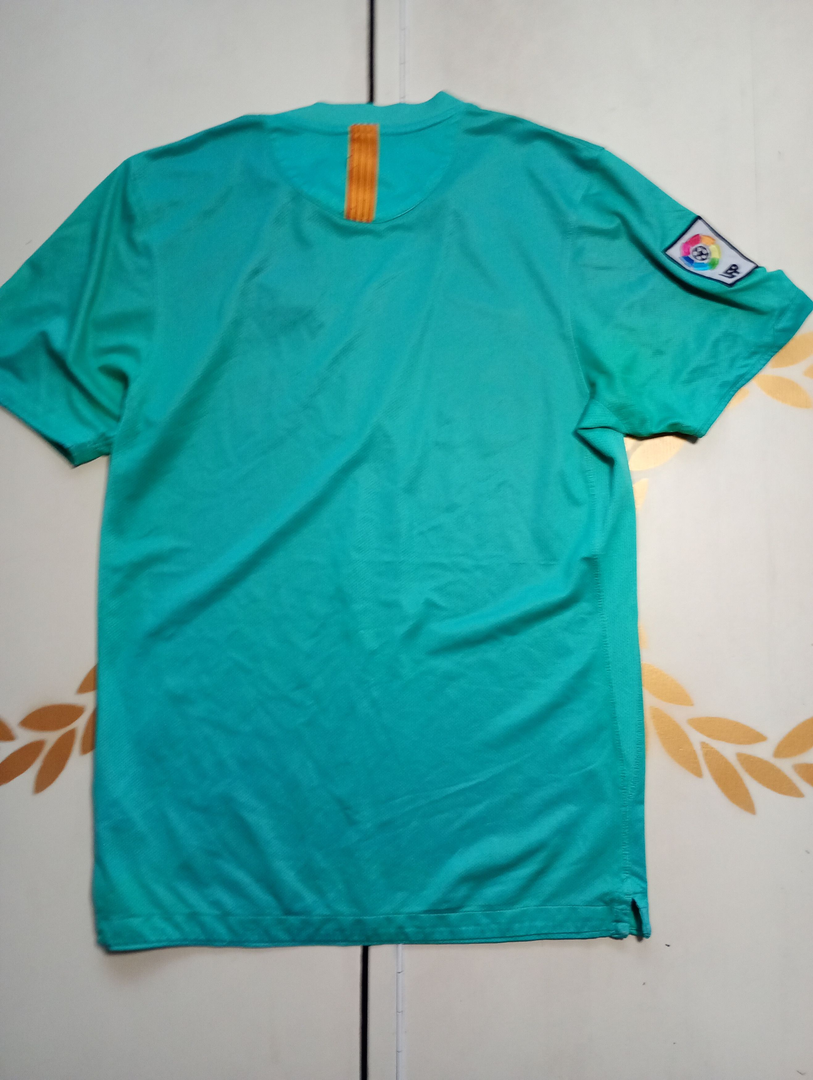 Nike Nike Barcelona FC Away Jersey 2010-2011 Size US S / EU 44-46 / 1 - 13 Thumbnail