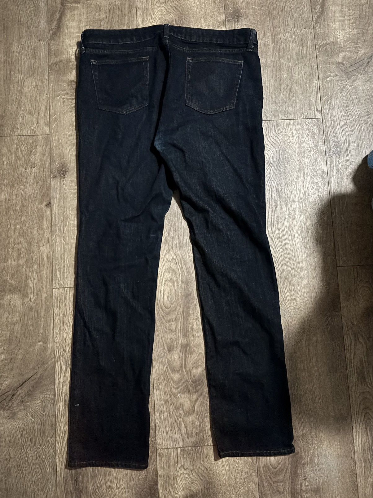 Uniqlo UNIQLO JEANS Size US 34 / EU 50 - 2 Thumbnail