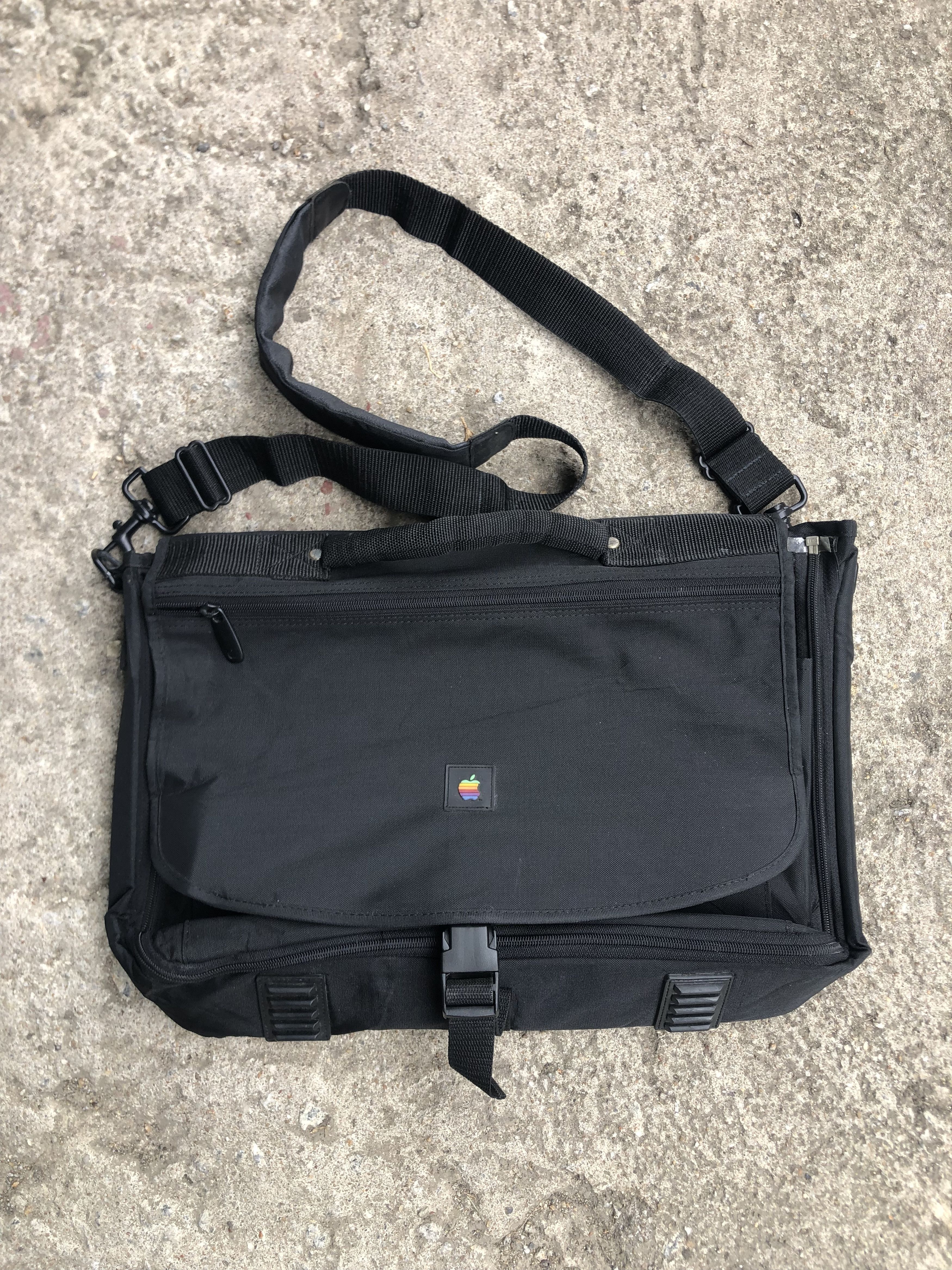 Apple Vtg Apple Style Messenger Laptop💻 Bag 💼 Size ONE SIZE - 3 Thumbnail