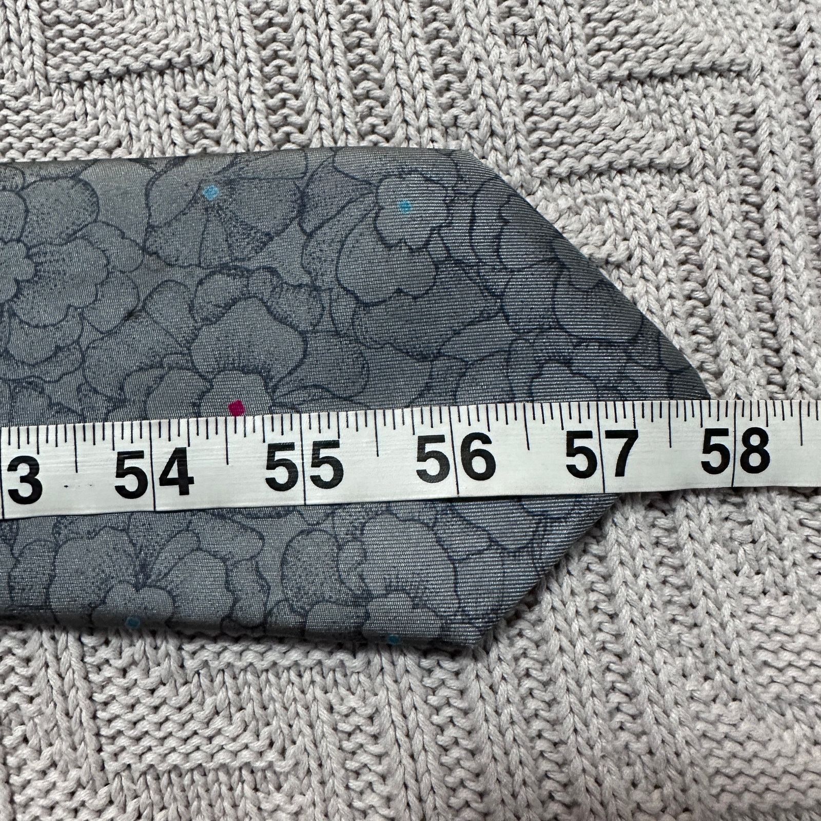 Givenchy Vintage Givenchy silver flower Italian silk men's tie Size ONE SIZE - 4 Thumbnail
