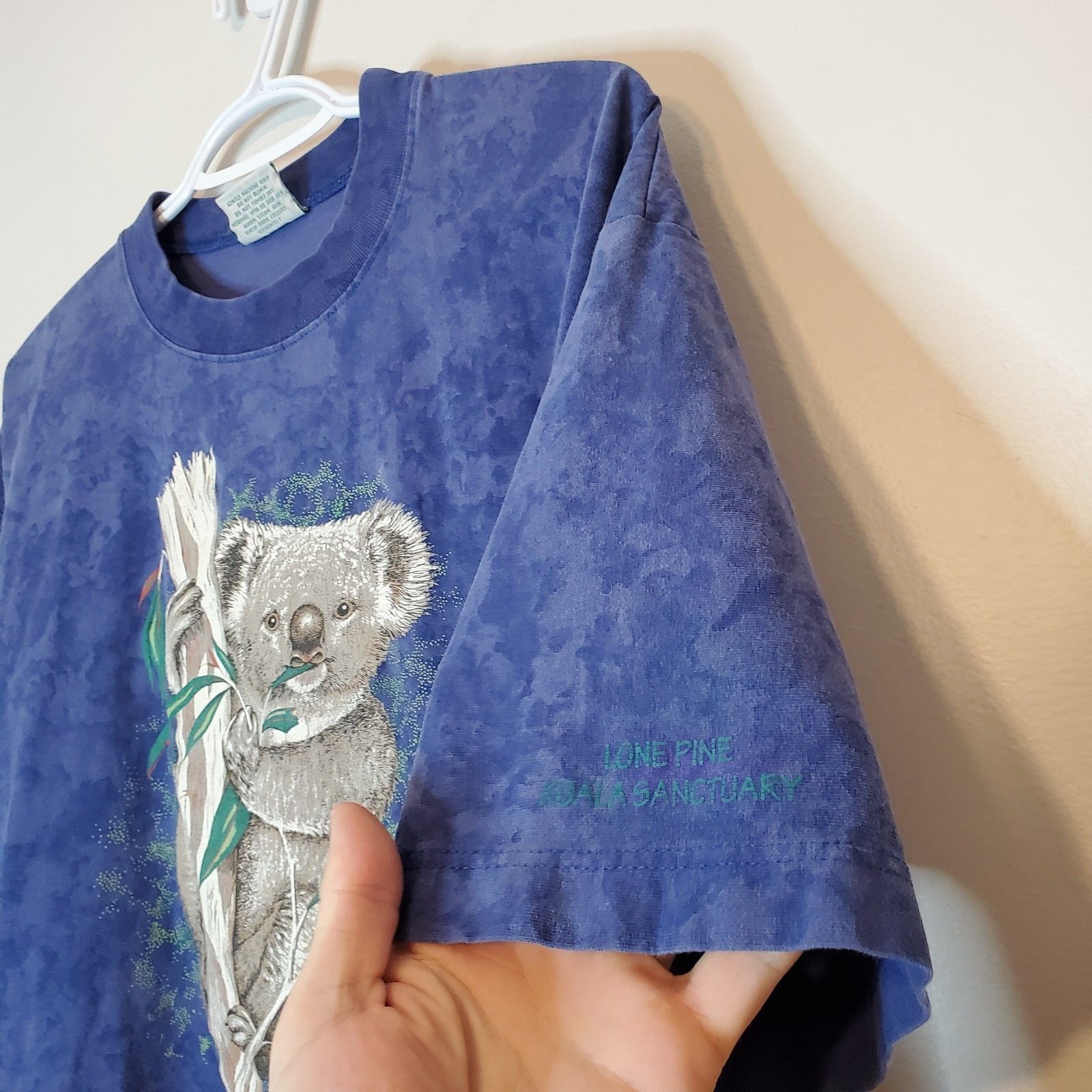 Vintage Vintage 90s Koala Tye Dye Graphic Shirt Purple Size XL Size US XL / EU 56 / 4 - 4 Thumbnail