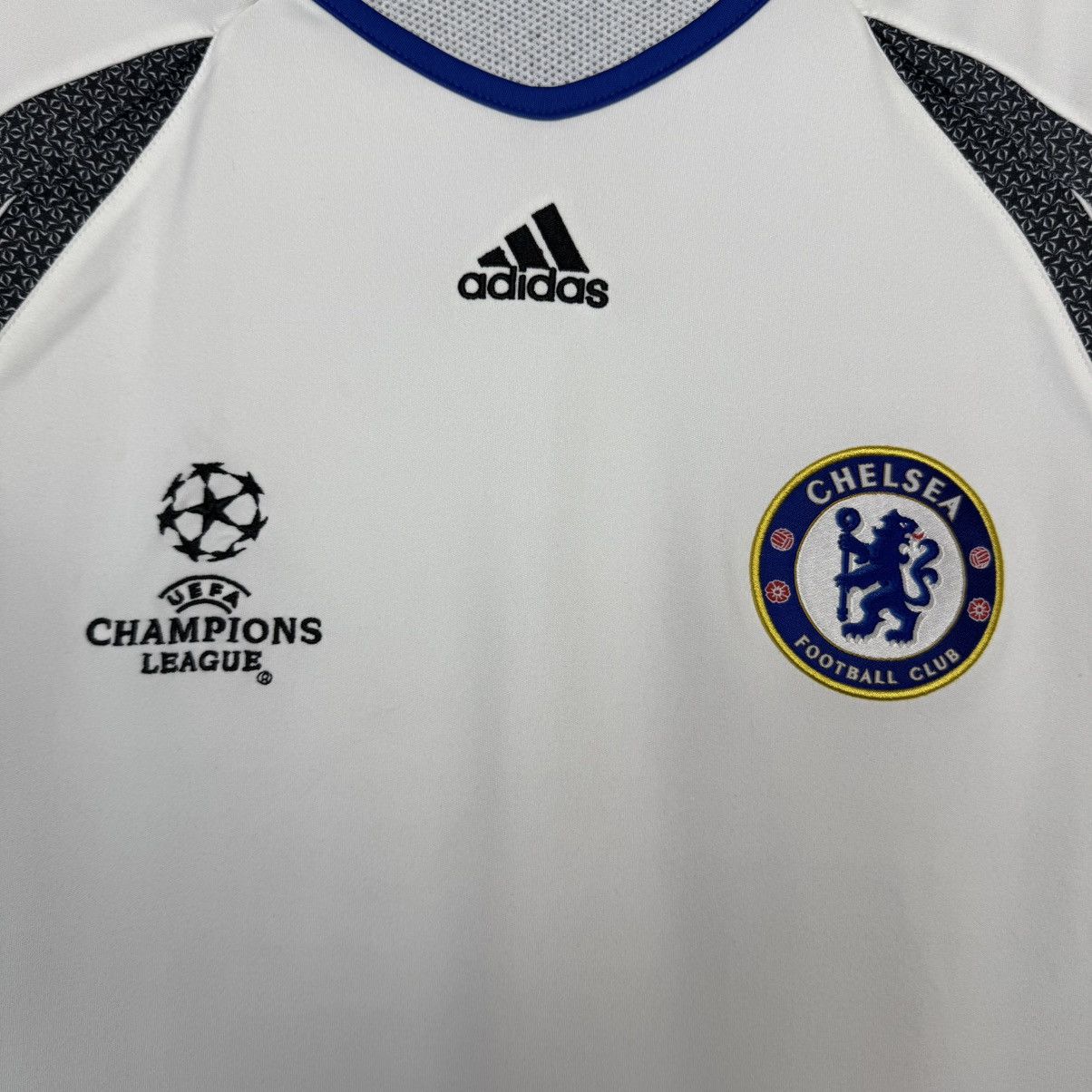 Chelsea Soccer CHELSEA 2006 2007 TRAINING FOOTBALL SHIRT SOCCER JERSEY Size US L / EU 52-54 / 3 - 5 Thumbnail