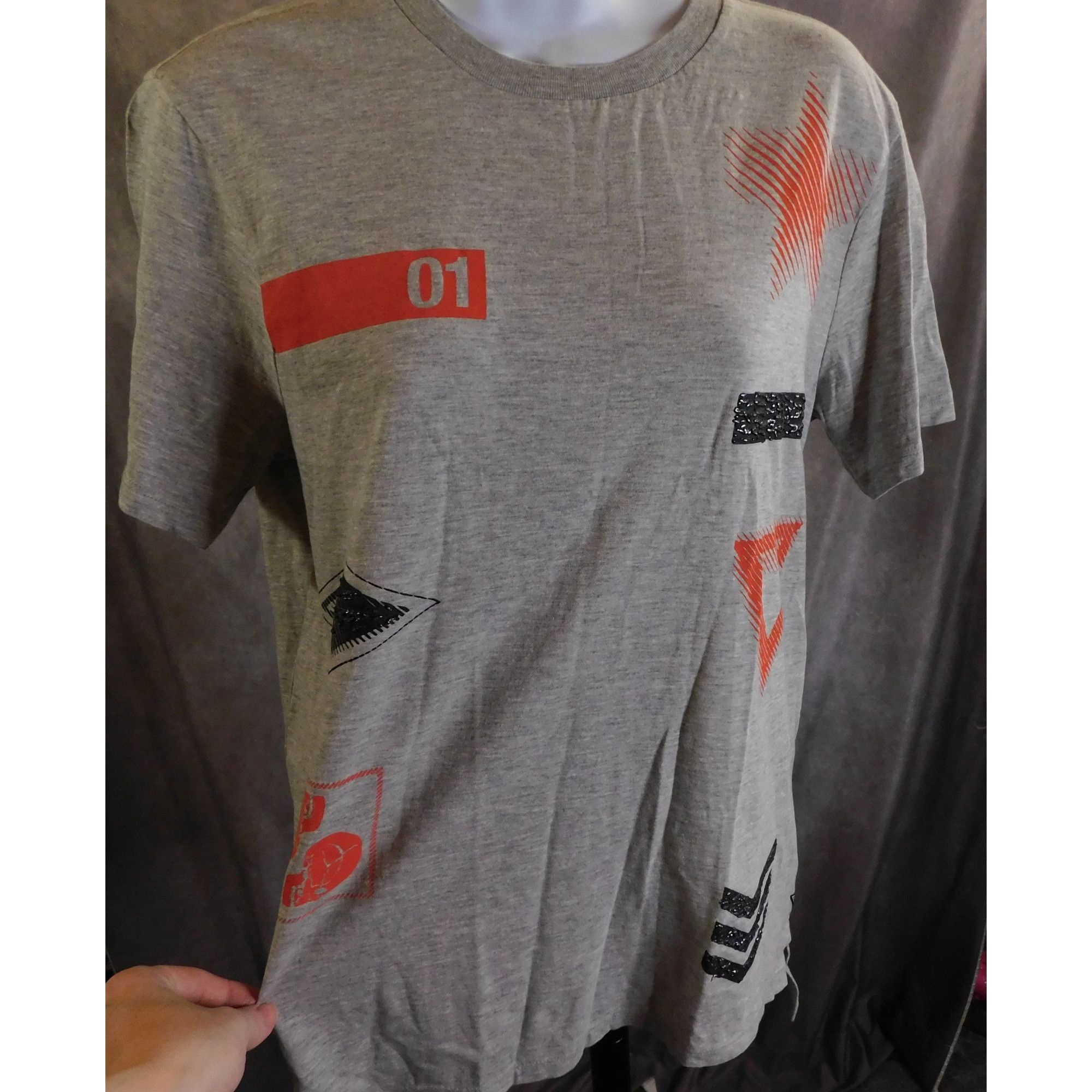 Guess Guess Military Emblem Grey Crew Tee NWT Size US S / EU 44-46 / 1 - 5 Thumbnail