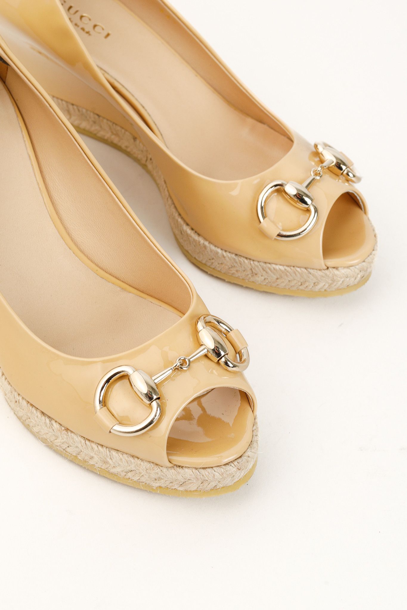 Gucci Gucci Silver Bit Peep-Toe Patent Leather Wedge Espadrille Size US 4.5 / IT 34.5 - 6 Thumbnail