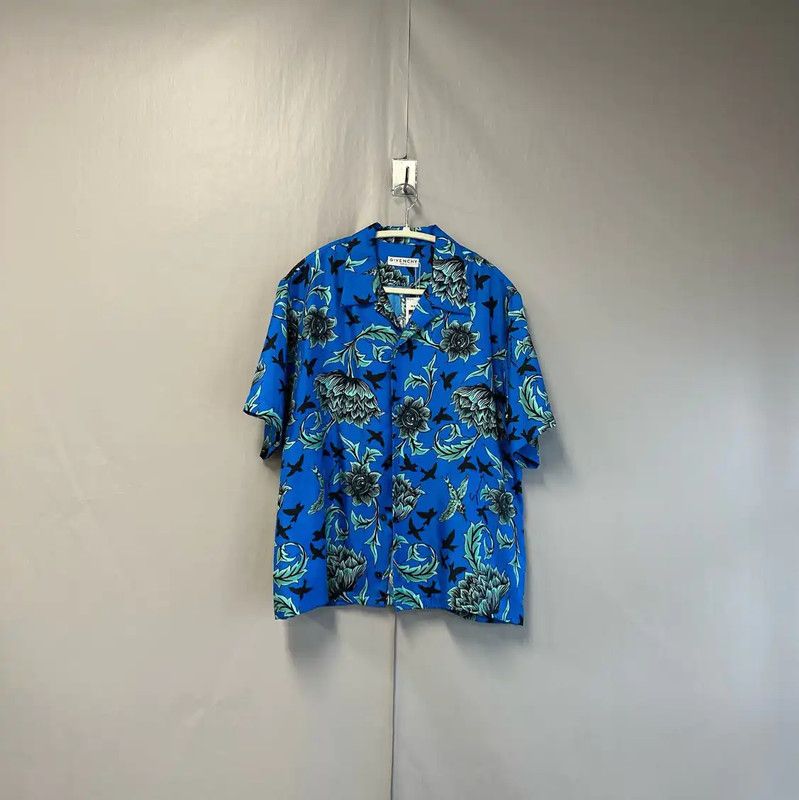 Givenchy Givenchy Blue Floral Short Sleeve Shirt 0089 Size US M / EU 48-50 / 2 - 1 Thumbnail