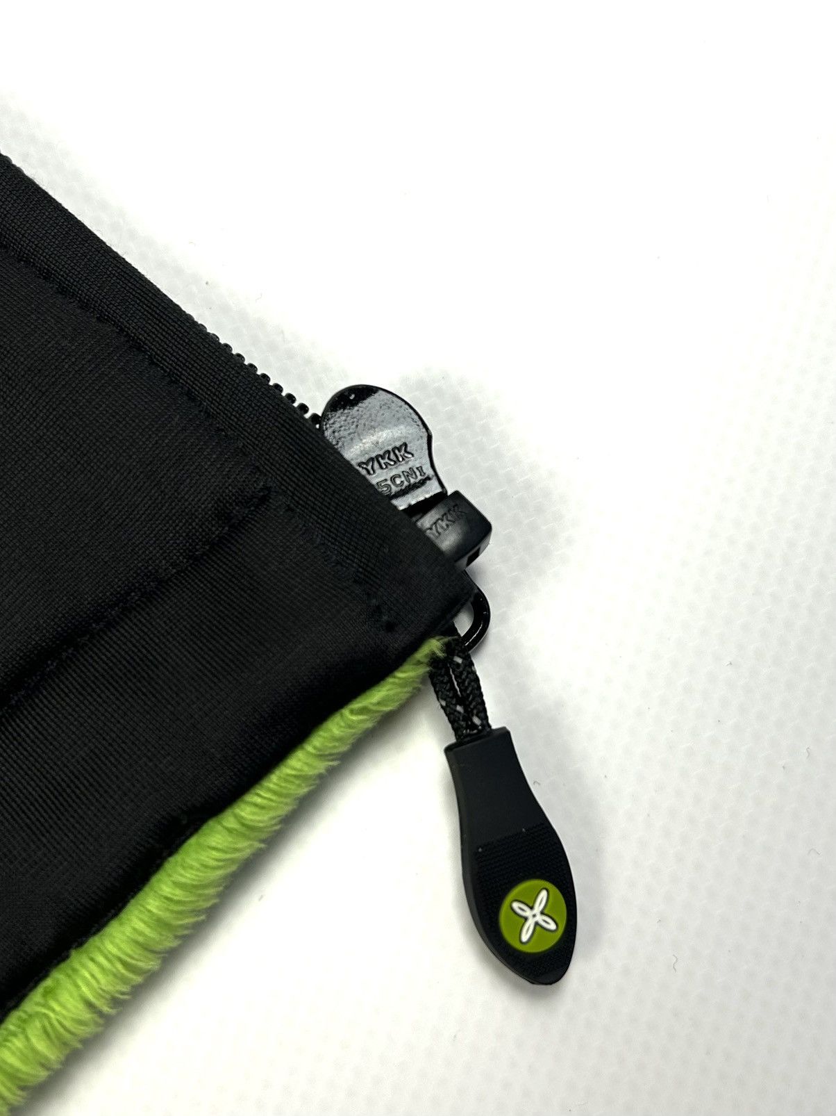 Vintage Rare MONTURA GRINCH Neon Green Zip Fleece Jacket Vintage Size US M / EU 48-50 / 2 - 12 Thumbnail