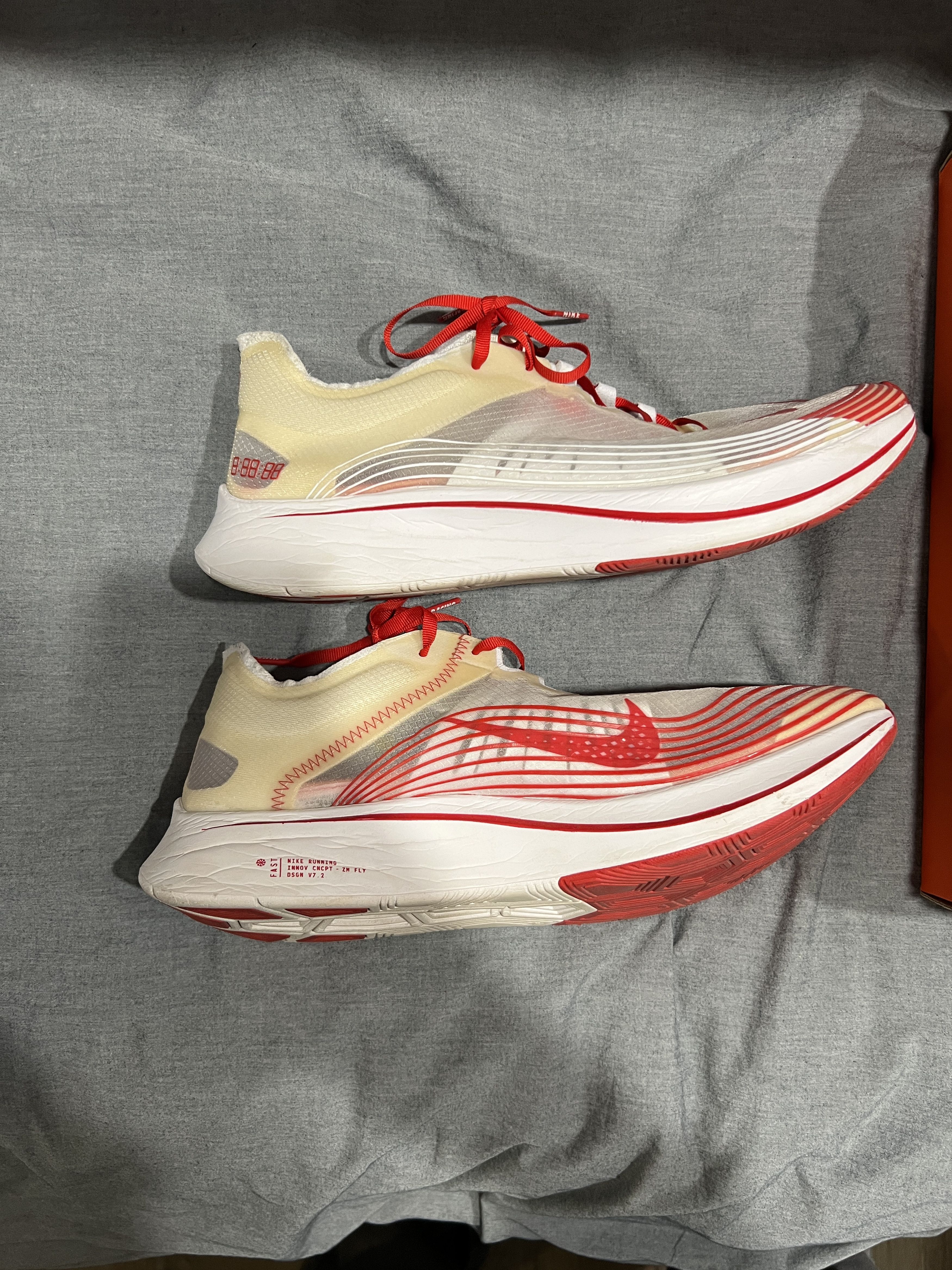 Nike Nike Tokyo Zoom Flys Size US 13 / EU 46 - 2 Thumbnail