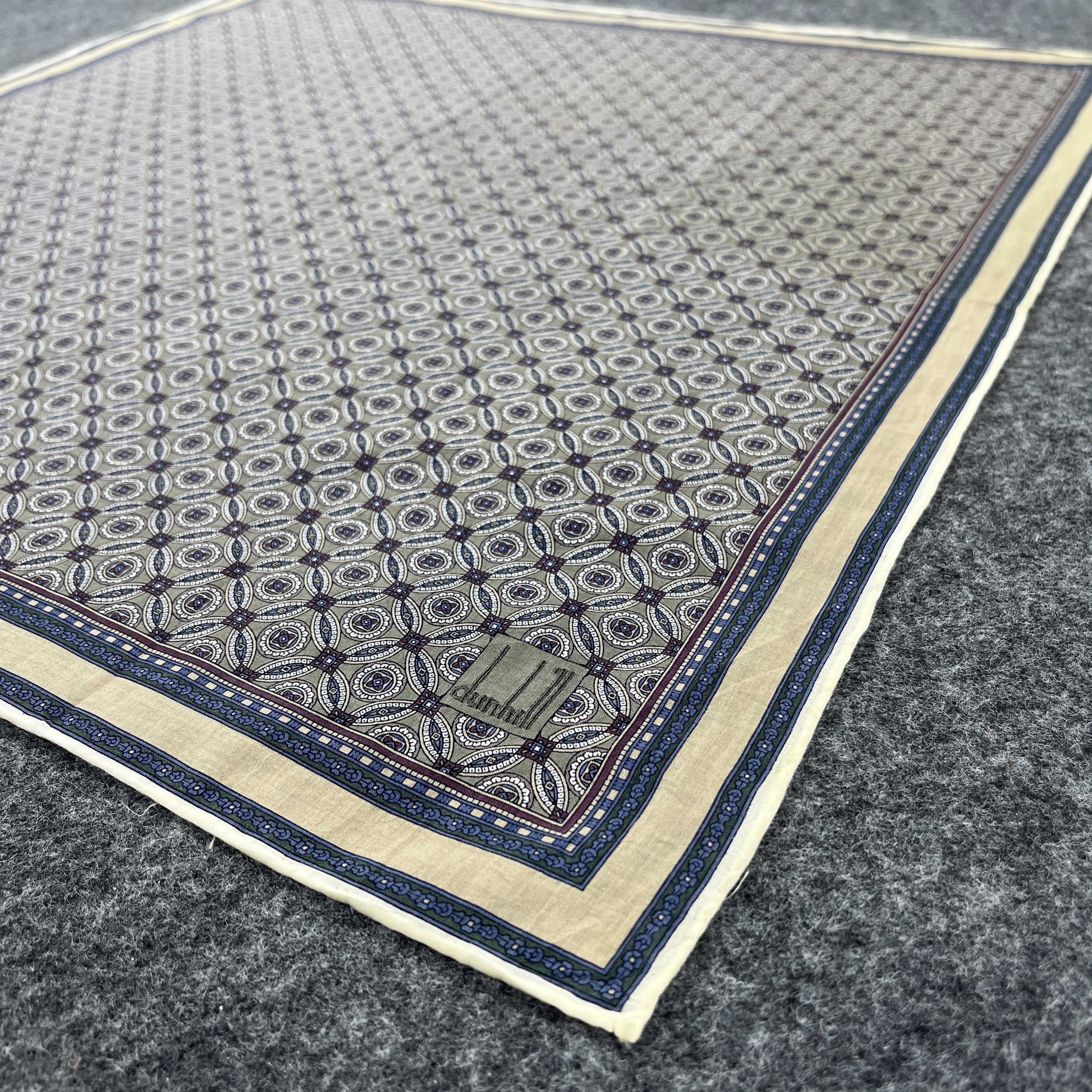 Alfred Dunhill Alfred Dunhill Handkerchief / Bandana / Neckerchief B176 Size ONE SIZE - 8 Thumbnail