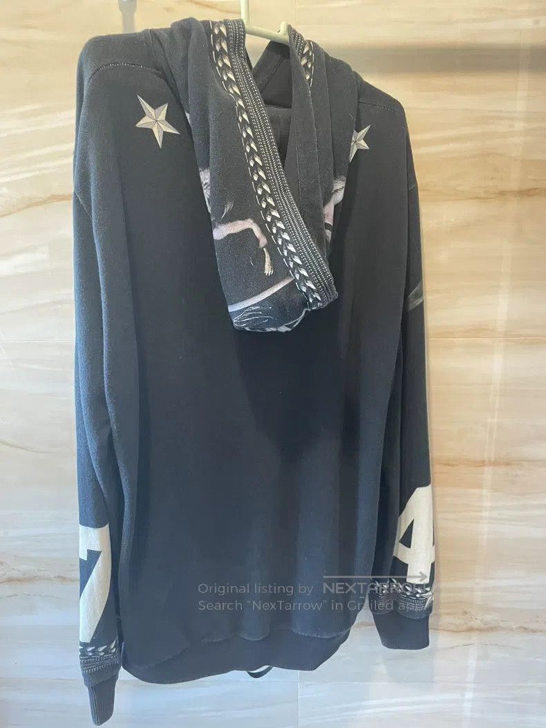 Givenchy Givenchy Sweatshirt Size US M / EU 48-50 / 2 - 2 Thumbnail