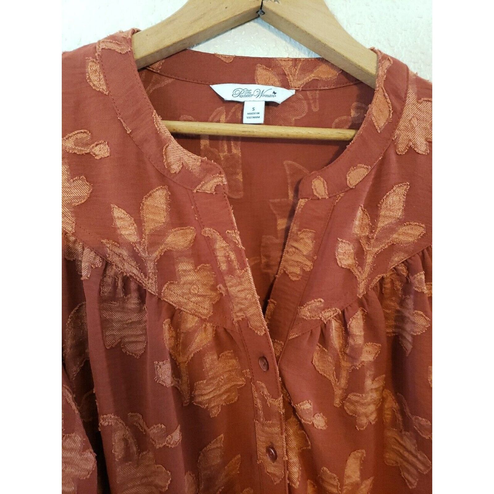 Other The Pioneer Woman Orange Floral Blouse SMALL L/S Button Top Size S / US 4 / IT 40 - 3 Thumbnail