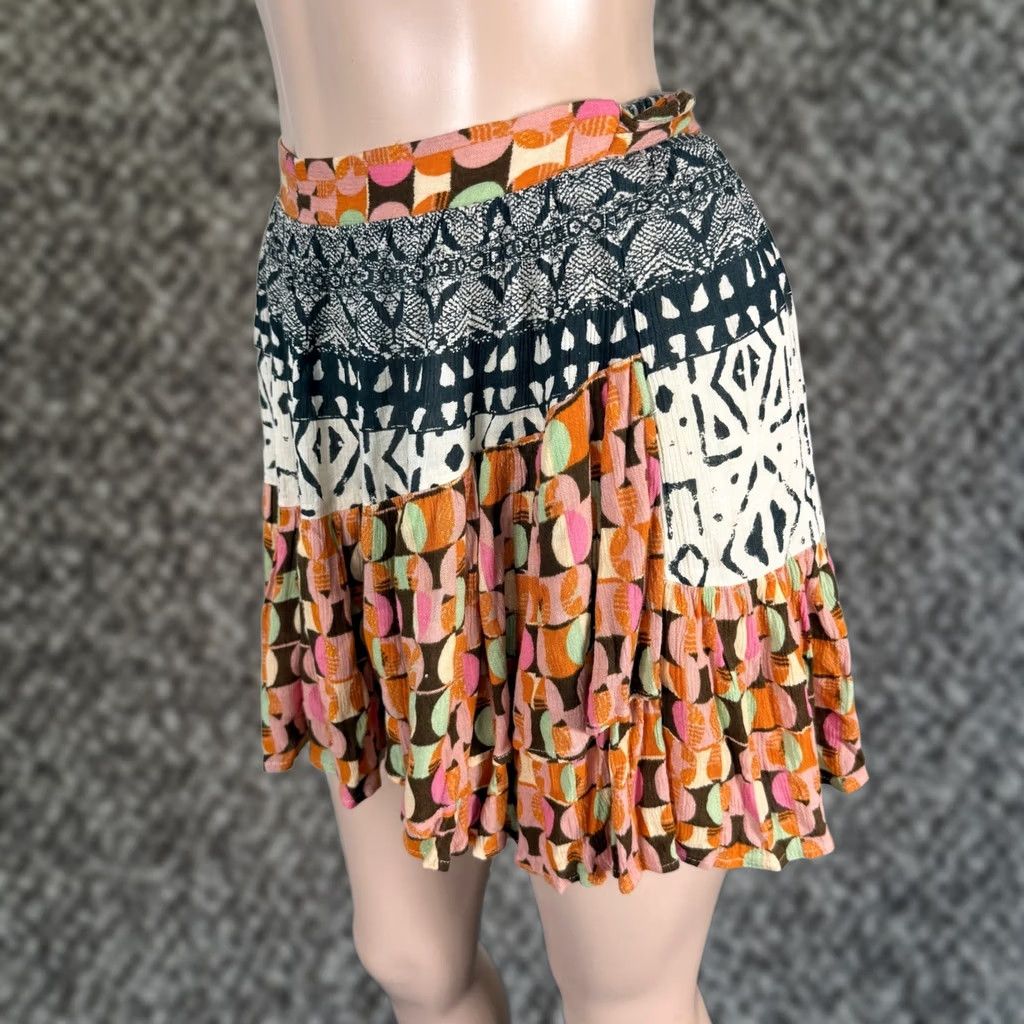 Free People VINTAGE Free People Skirt Women S Bohemian Knit Mini Short Tie Viscose Pink Geometric Urban 90s Ways Womens Size 28" / US 6 / IT 42 - 1 Thumbnail