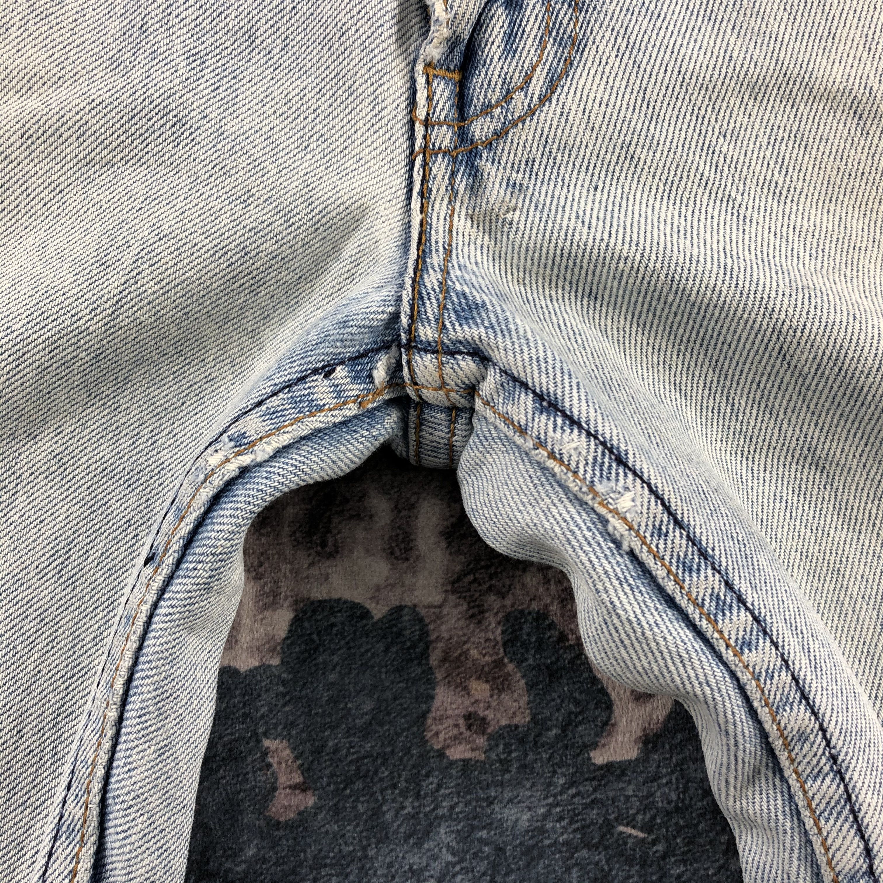 Levi's × Vintage Vintage 90s Light Wash Levis 515 Jeans-JM2656 Size US 28 / EU 44 - 7 Thumbnail