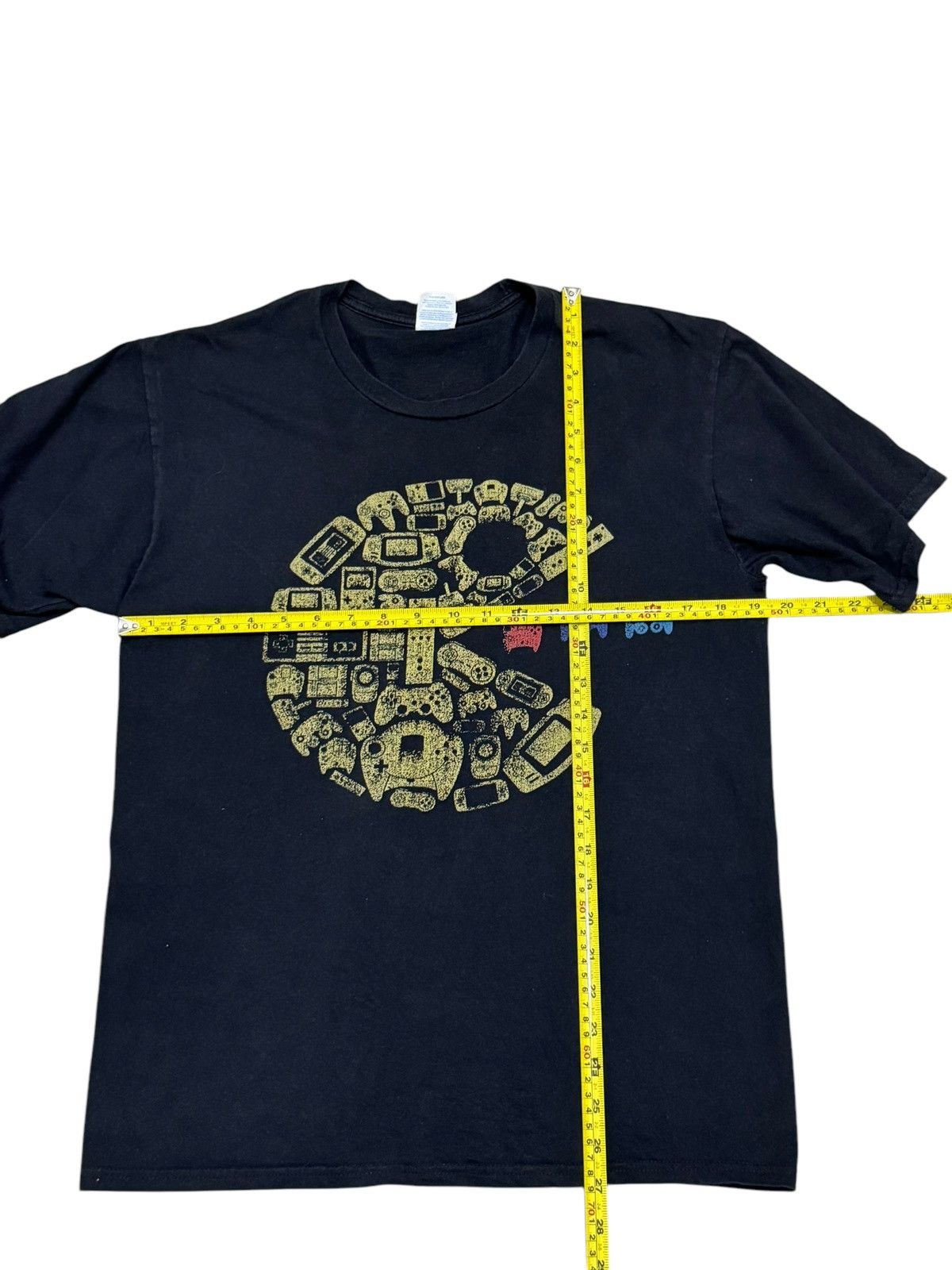 Other PAC-MAN MADE OF GAME CONTROLLERS T-SHIRT VIDEO GAME RETRO Size US S / EU 44-46 / 1 - 5 Thumbnail