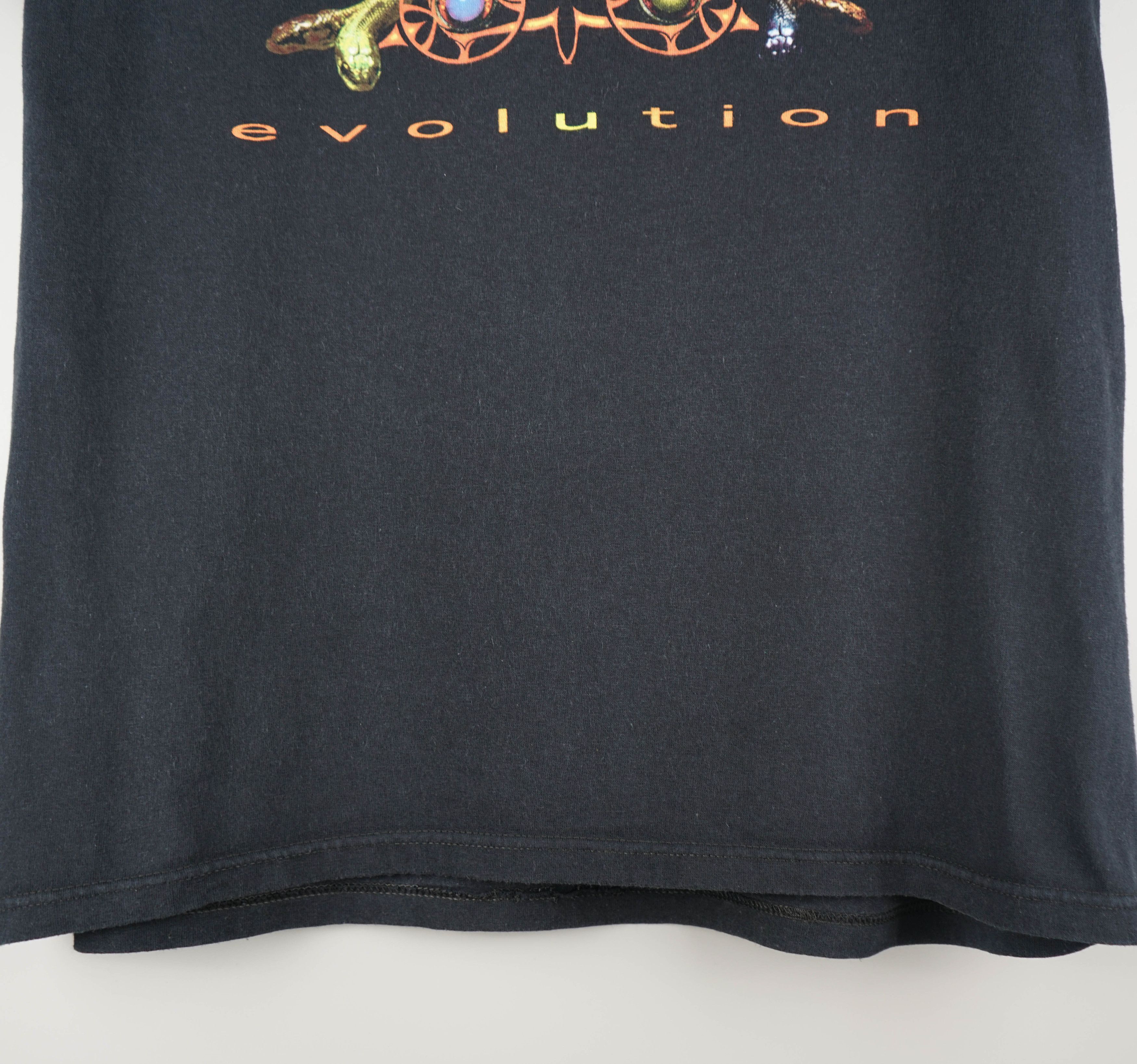 Band Tees × Vintage Vintage 2011 Magnum T-Shirt Evolution Size US L / EU 52-54 / 3 - 3 Thumbnail