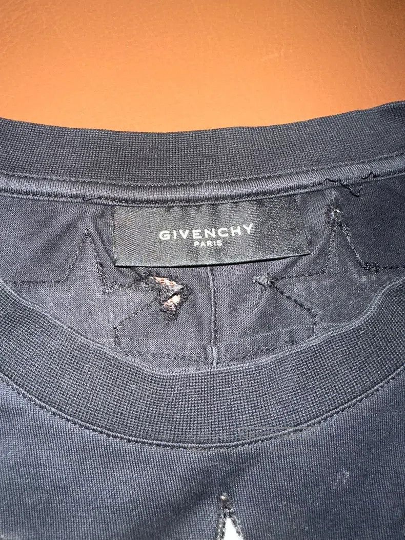 Givenchy Givenchy Black Five-Star Short Sleeve T-Shirt Size US S / EU 44-46 / 1 - 3 Thumbnail