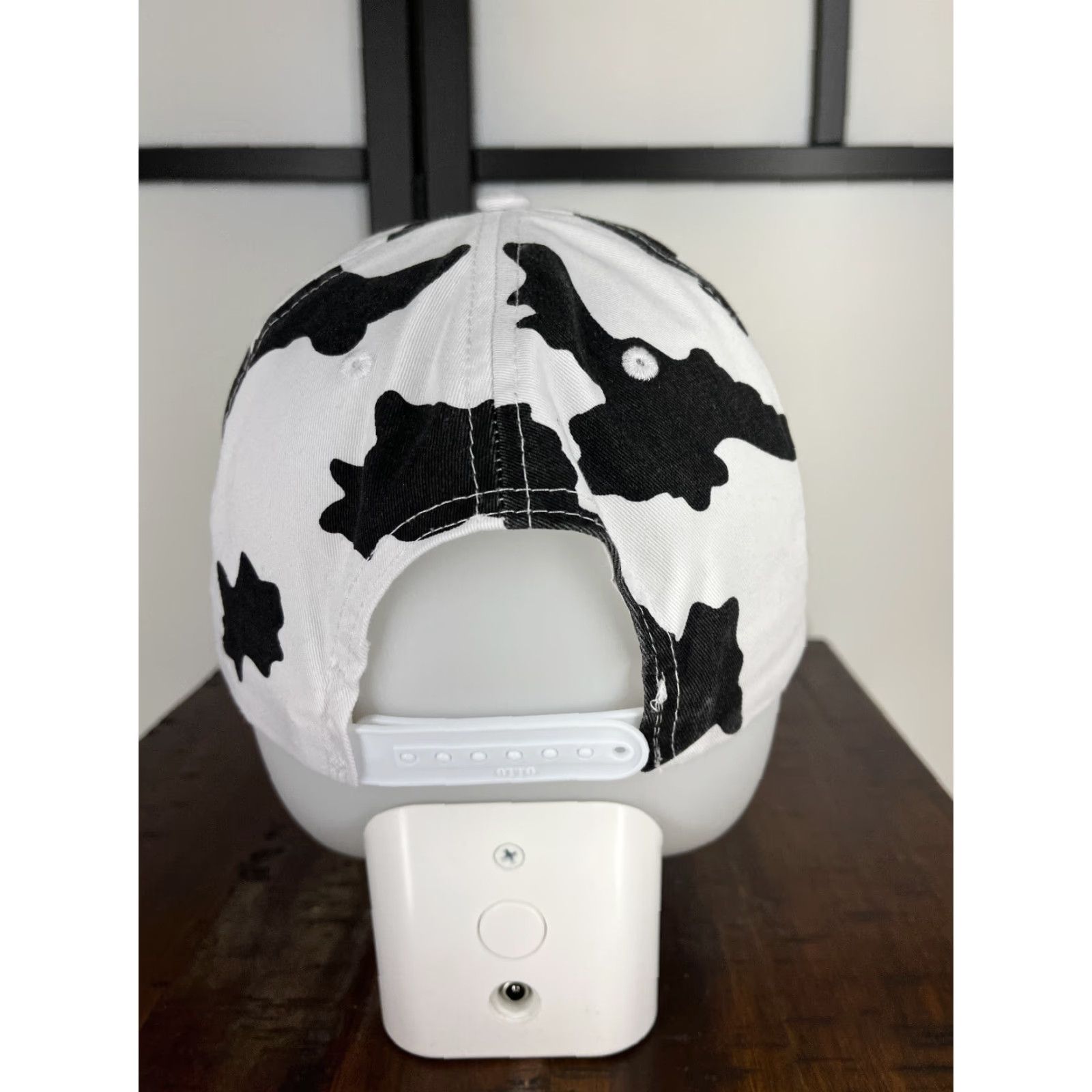 Vintage Otto Border Valley Trading Hat Cap Snap Back Adult Black White Cow Print Cotton Poly Twill Adjustable Lightweight Mens Men Hat Cap Accessories Size ONE SIZE - 6 Thumbnail