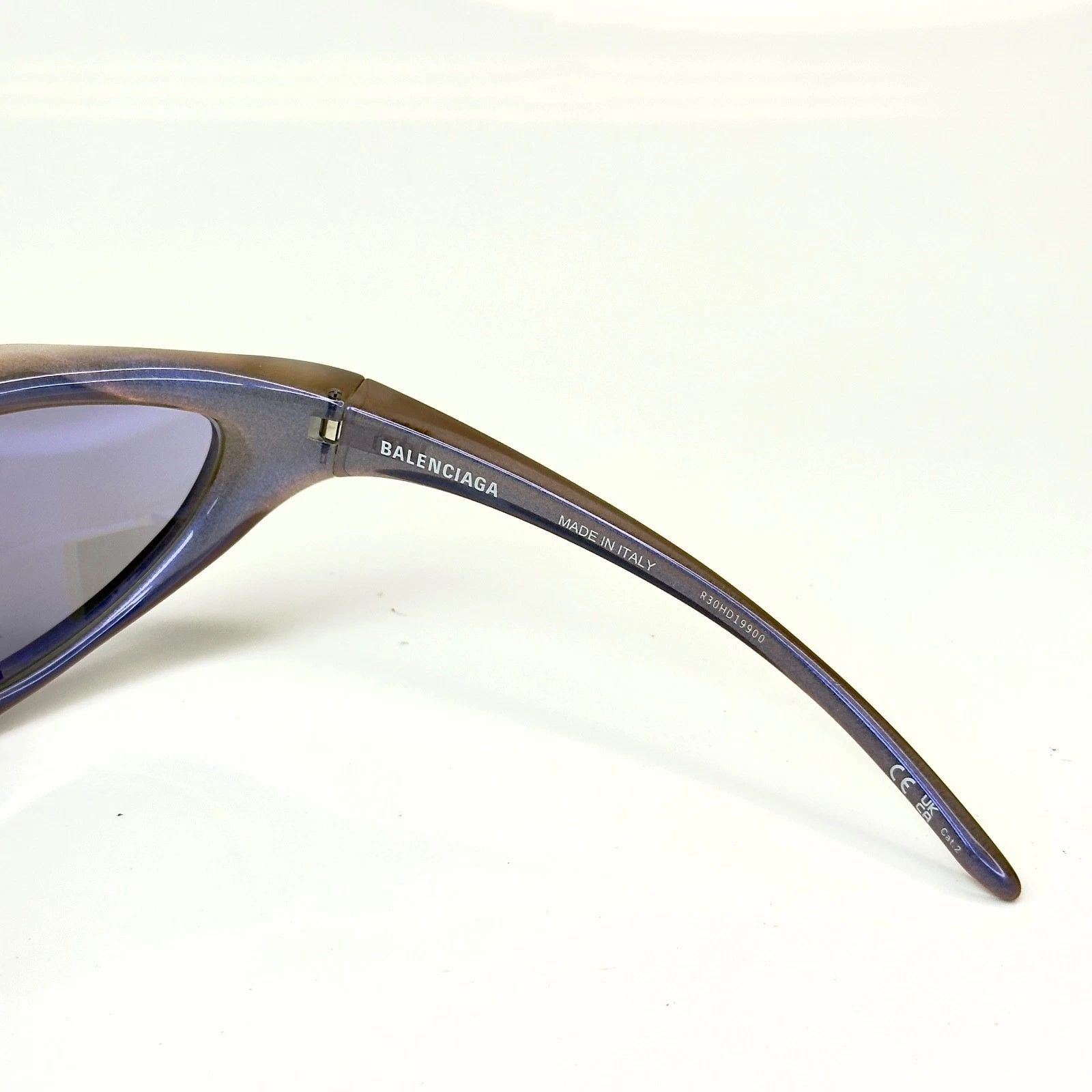 Balenciaga BALENCIAGA BB0352S RUNNER CAT 0352 Violet Sunglasses 002 Size ONE SIZE - 7 Thumbnail