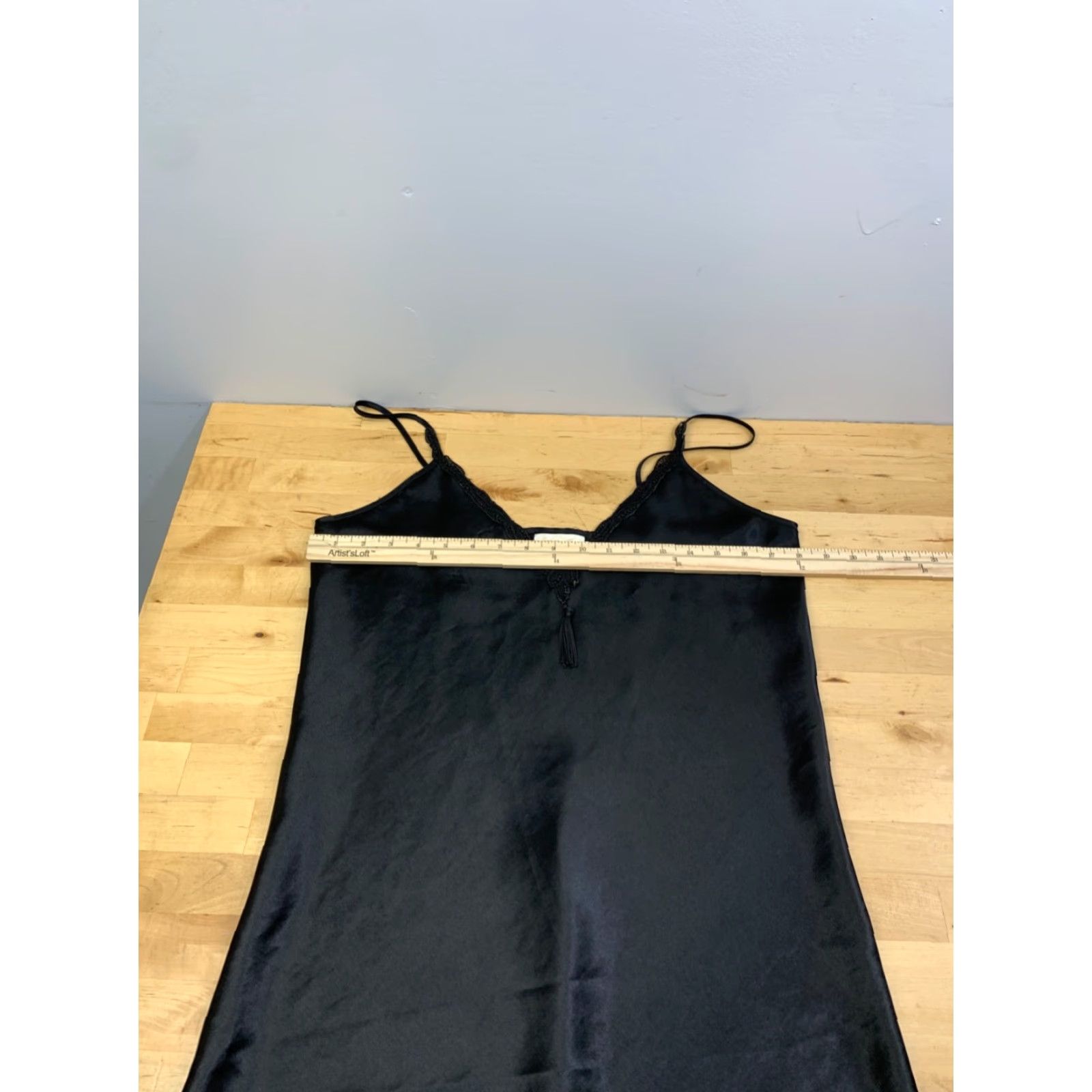 Vintage VINTAGE Inner Most Nightgown Womens S Black Satin Slip On 12760 Size ONE SIZE - 6 Thumbnail